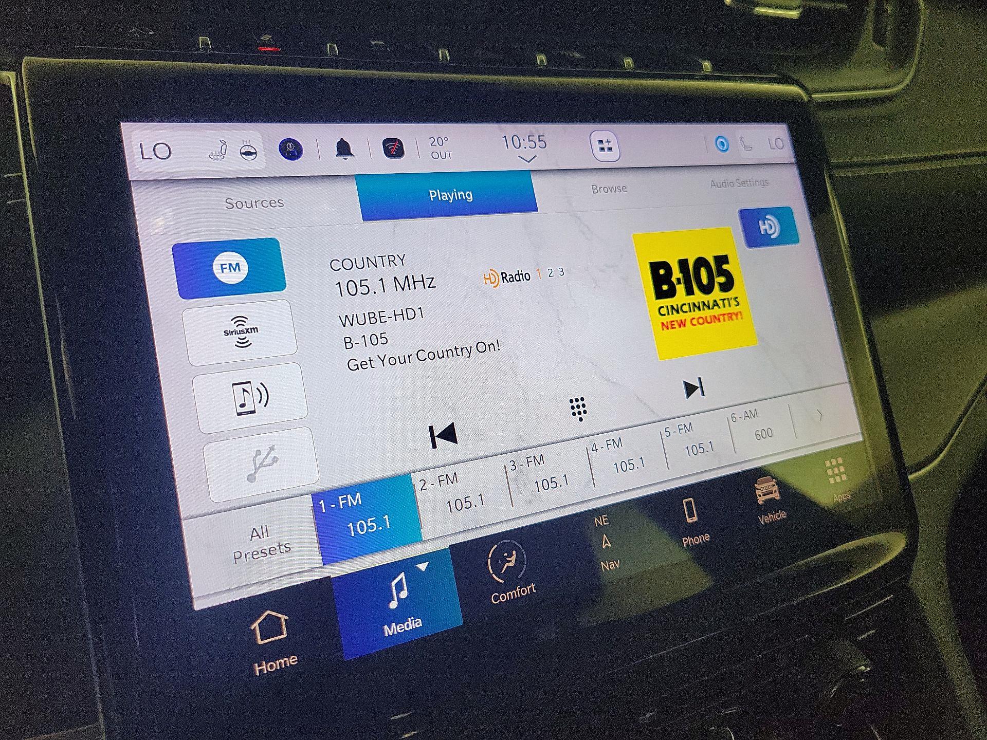 Thumbnail: 2023 Jeep Grand Cherokee - 16