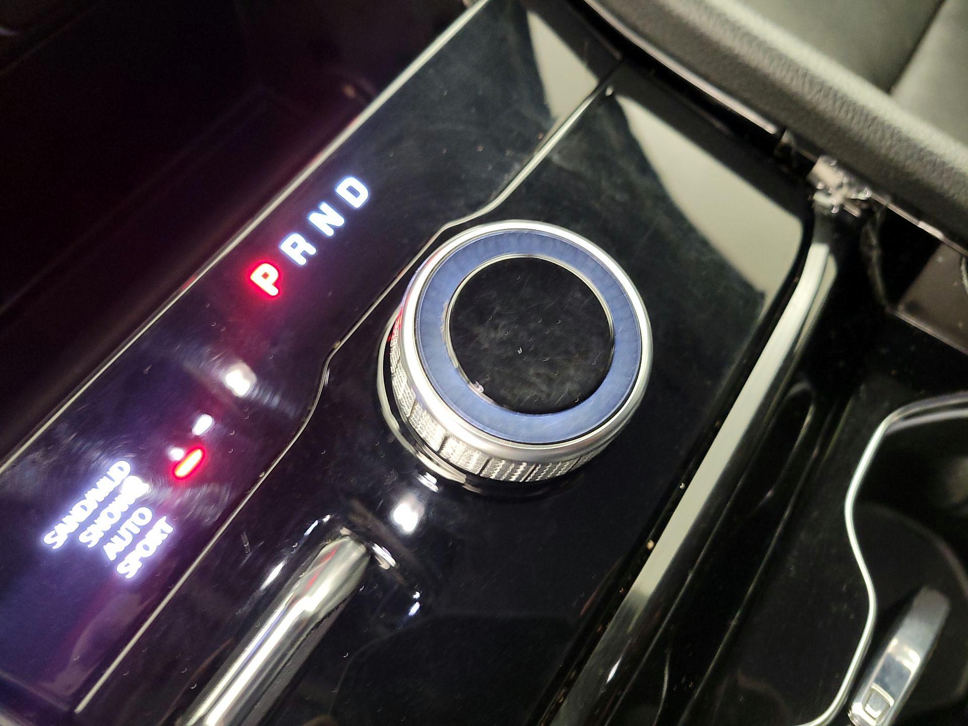 Thumbnail: 2023 Jeep Grand Cherokee - 18