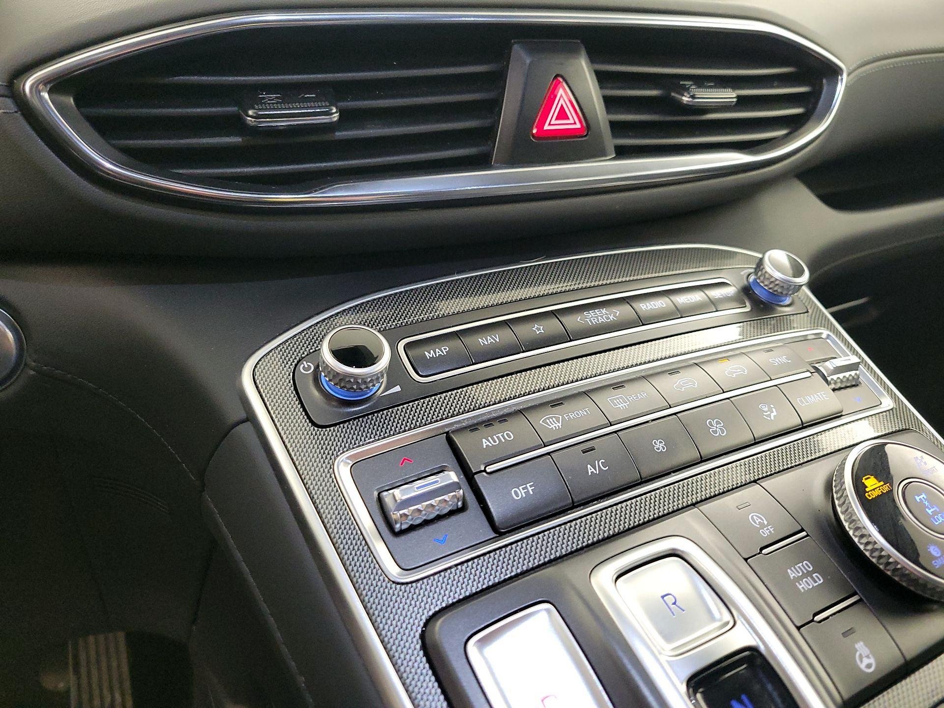 Thumbnail: 2023 Hyundai Santa Fe - 17