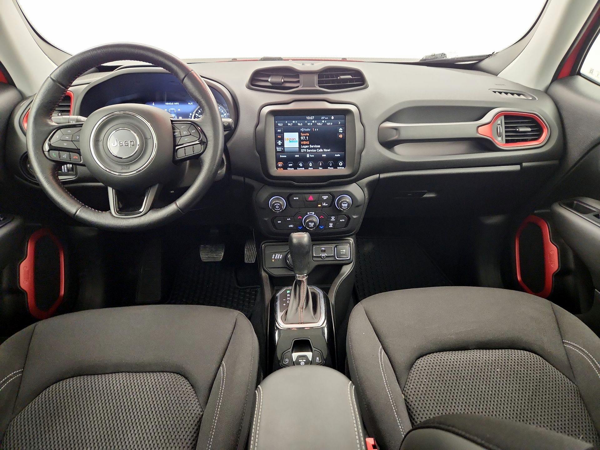 Thumbnail: 2022 Jeep Renegade - 9