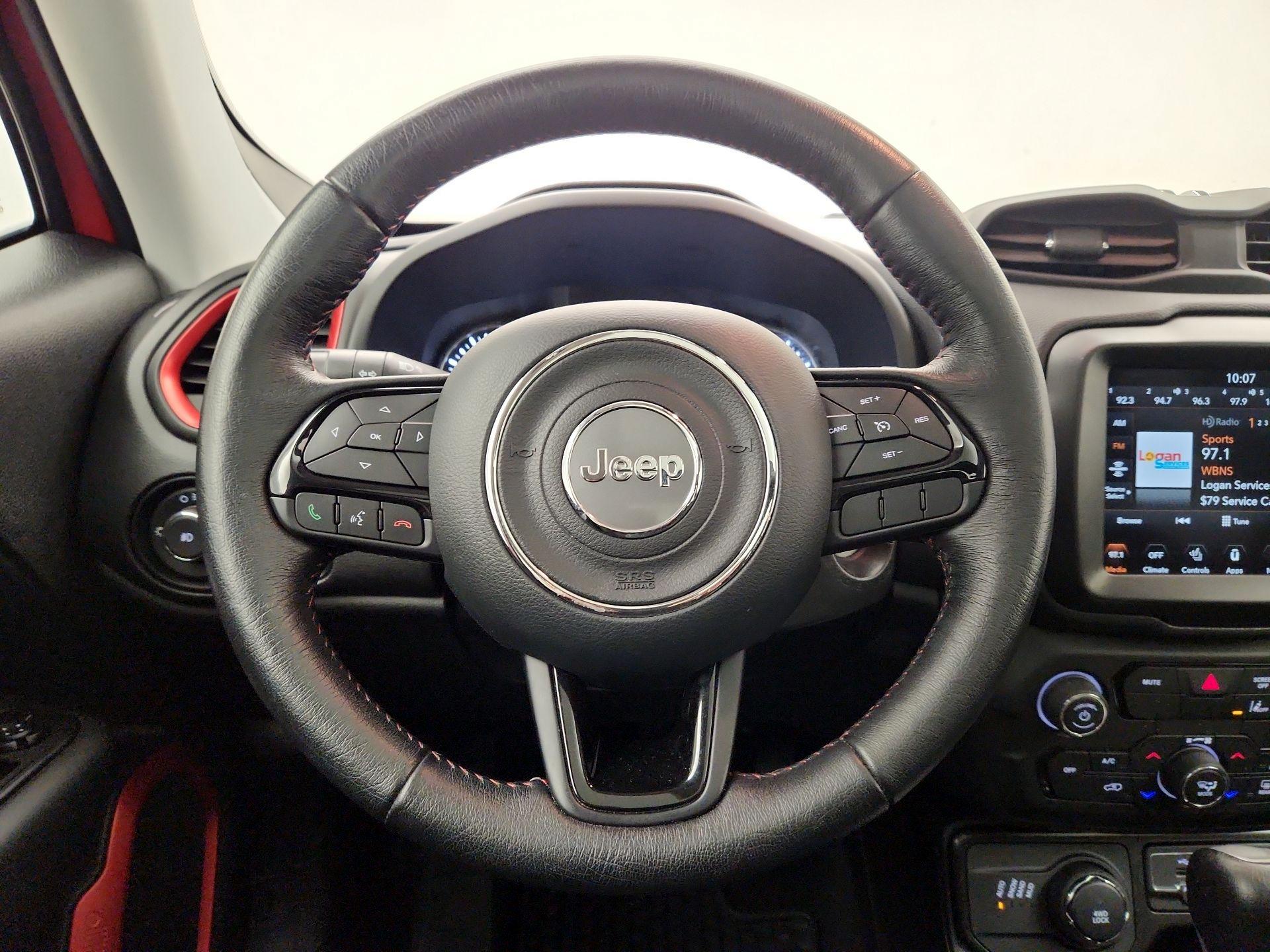 Thumbnail: 2022 Jeep Renegade - 10