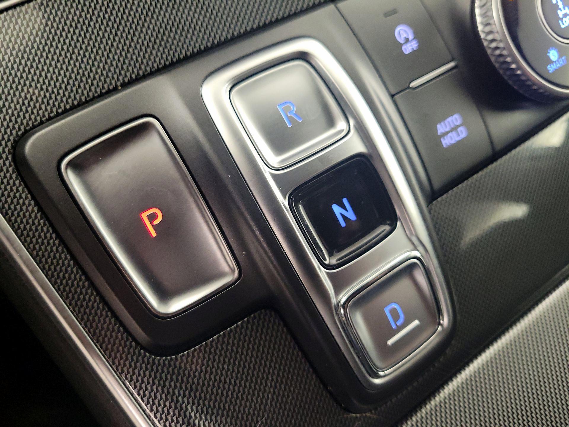 Thumbnail: 2023 Hyundai Santa Fe - 17