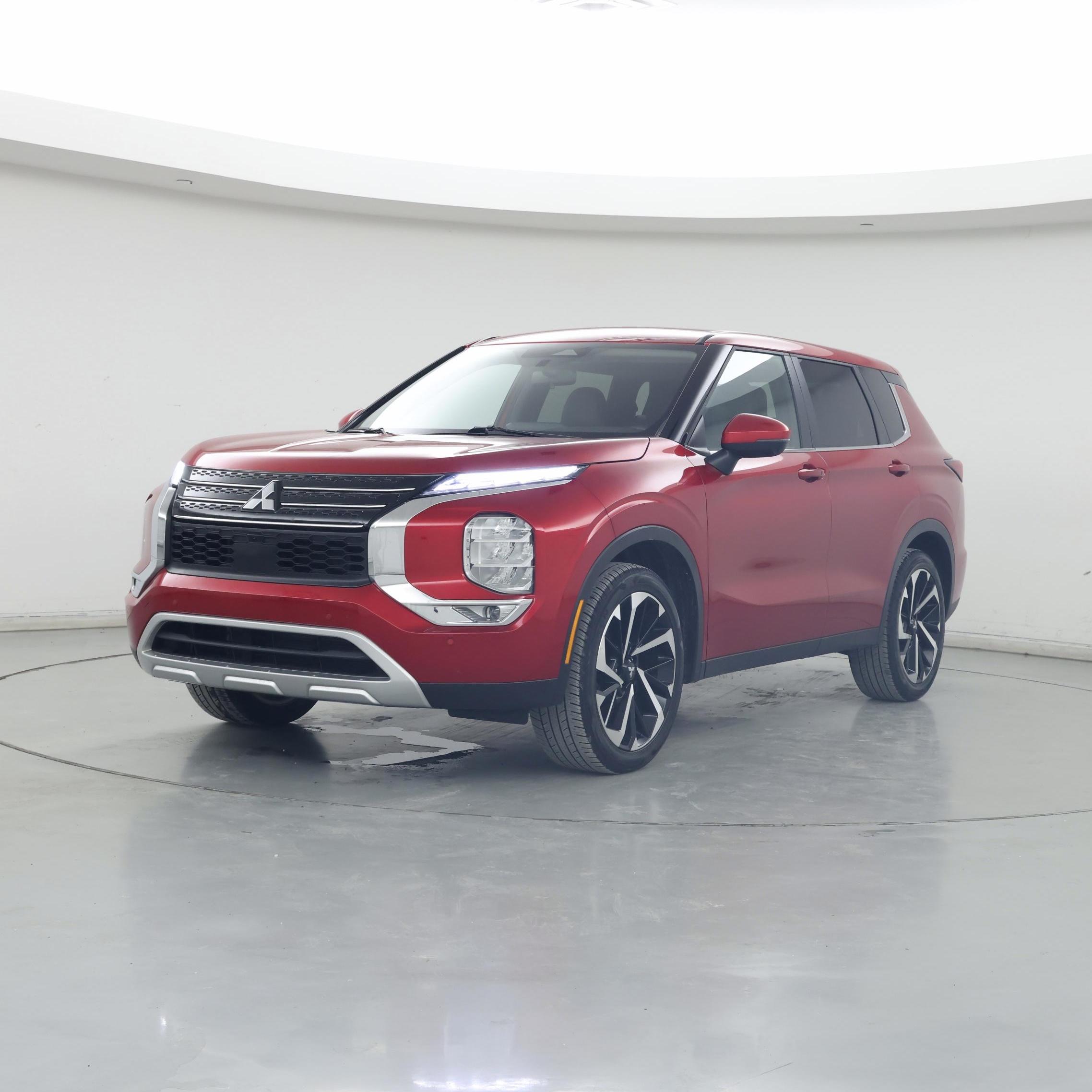 Thumbnail: 2024 Mitsubishi Outlander - 4