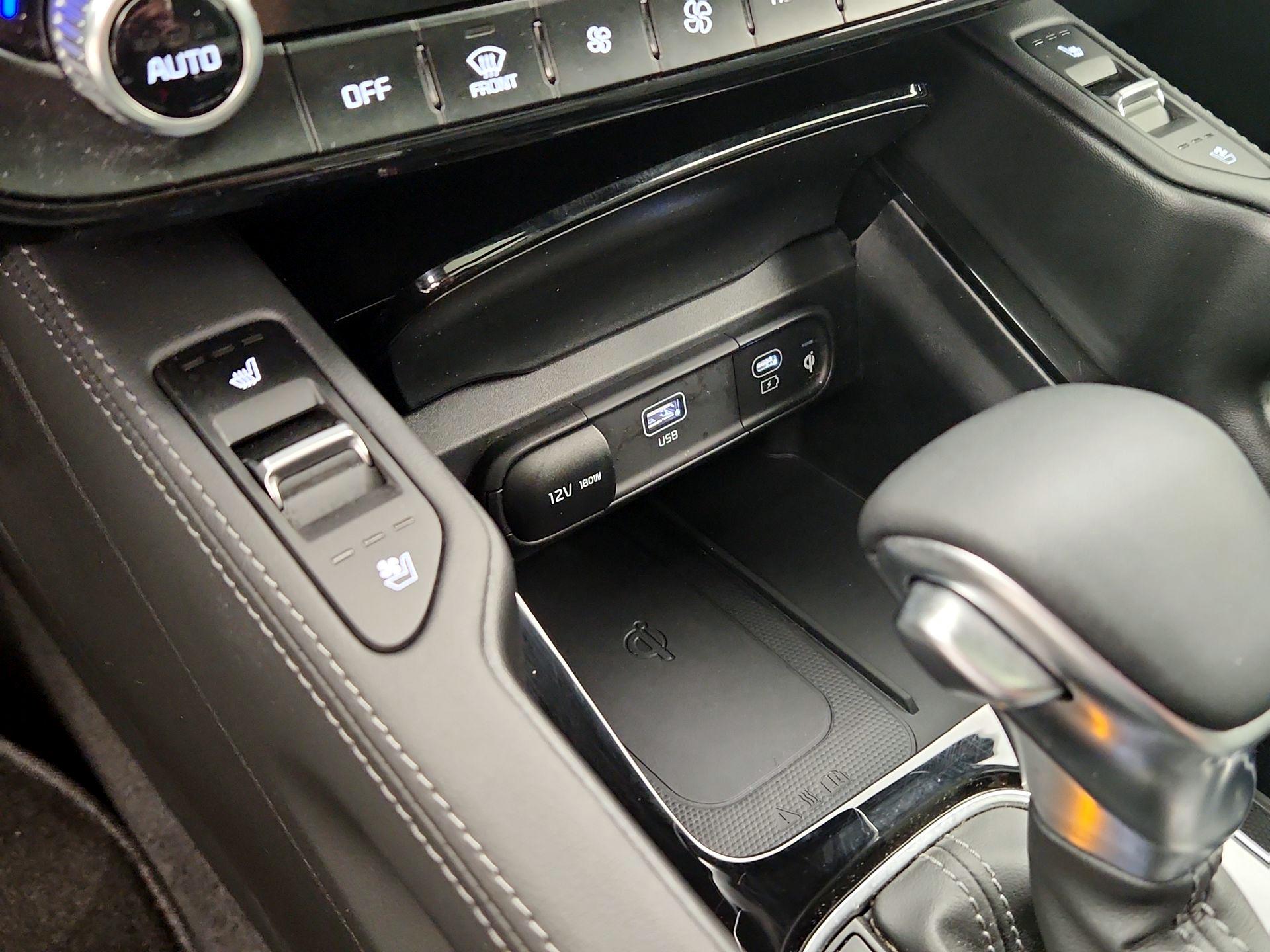 Thumbnail: 2023 Kia Telluride - 19