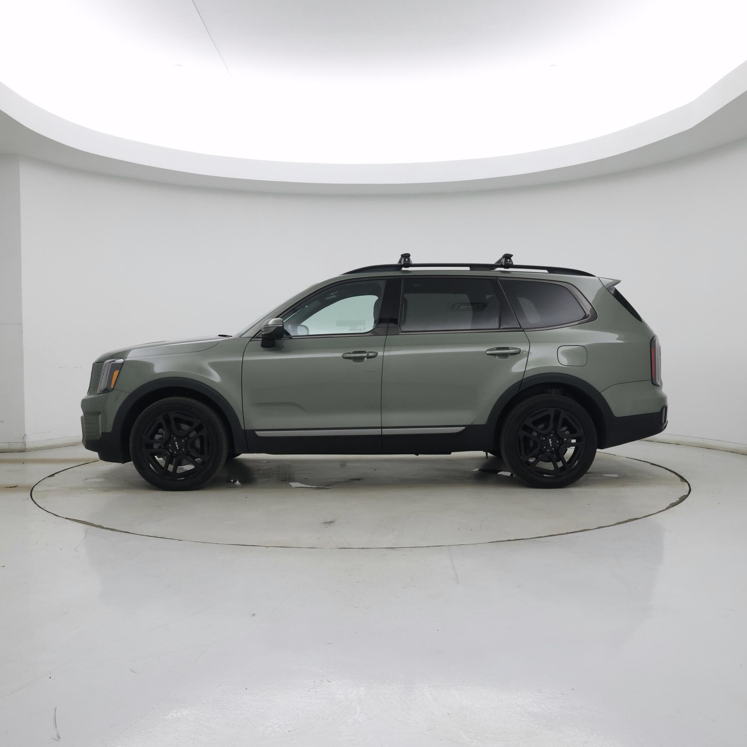 Thumbnail: 2023 Kia Telluride - 3