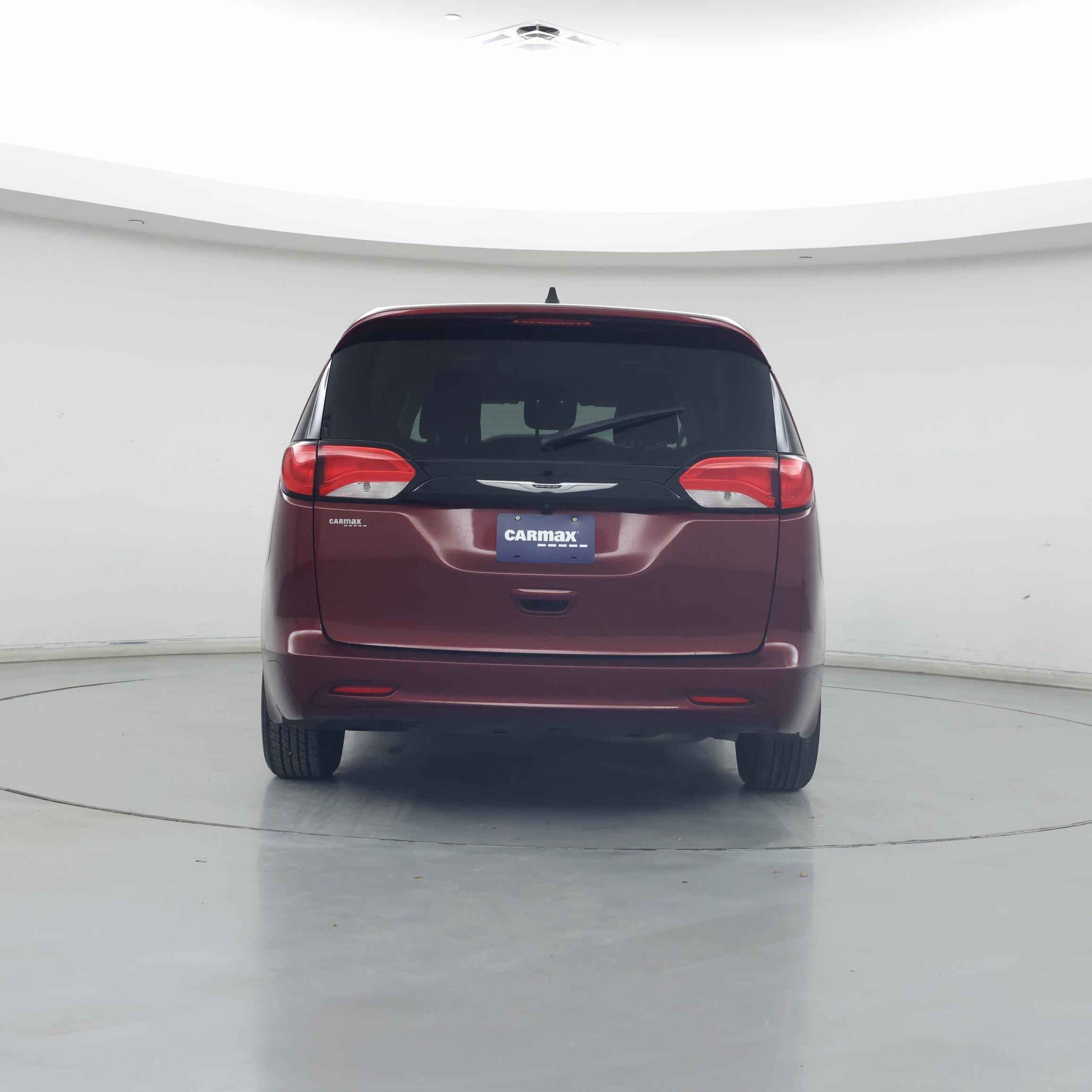 Thumbnail: 2023 Chrysler Voyager - 6