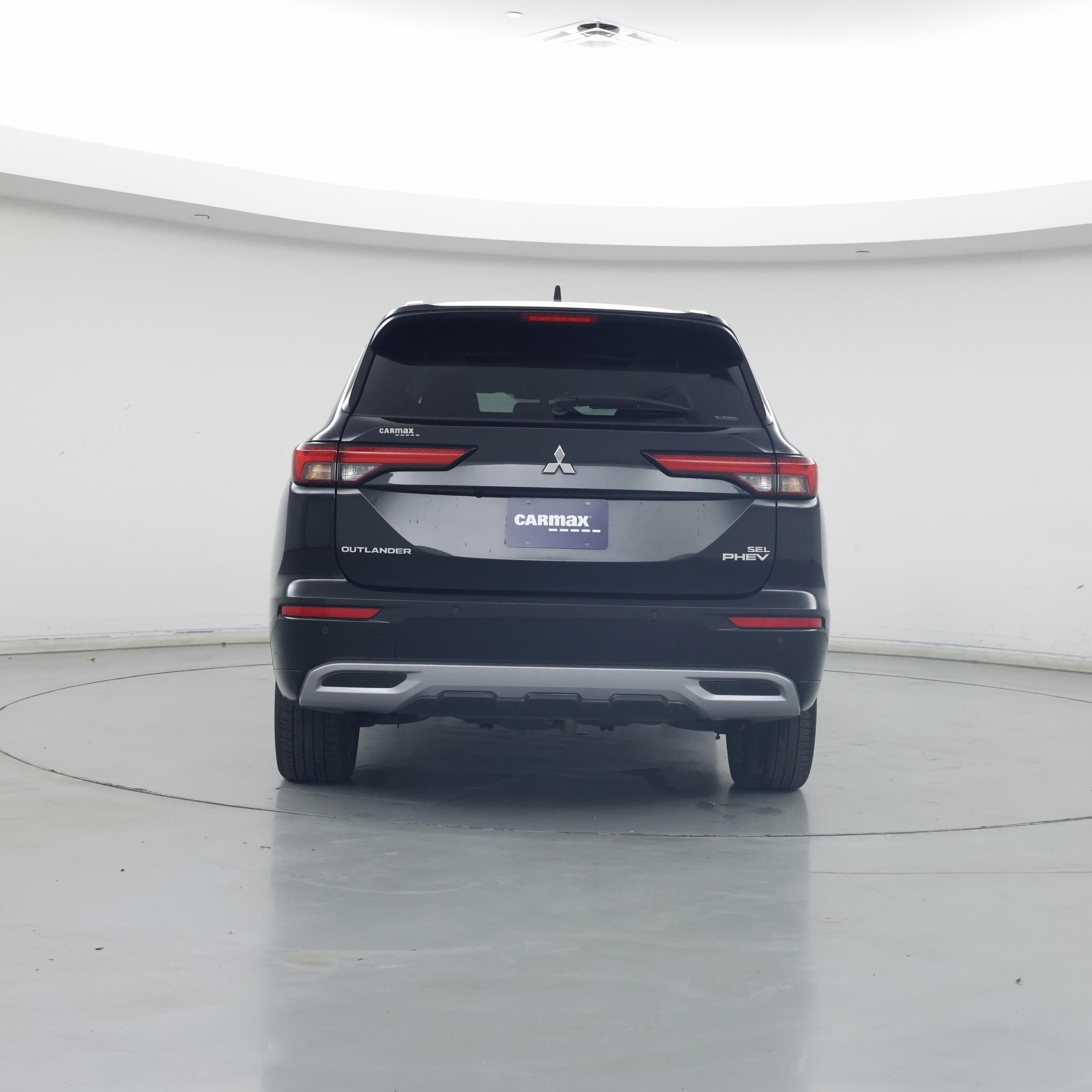 Thumbnail: 2023 Mitsubishi Outlander - 6