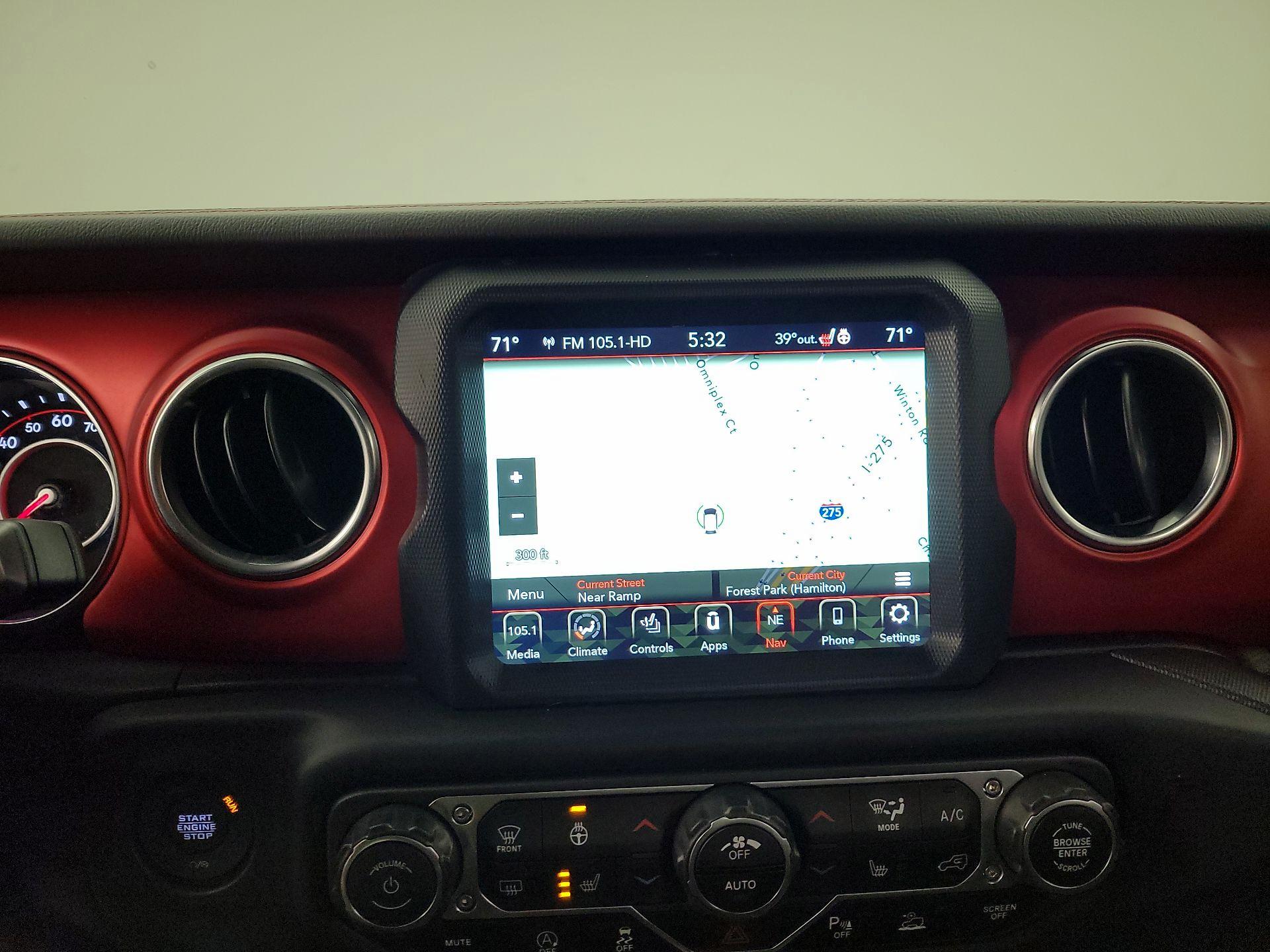 Thumbnail: 2021 Jeep Gladiator - 14