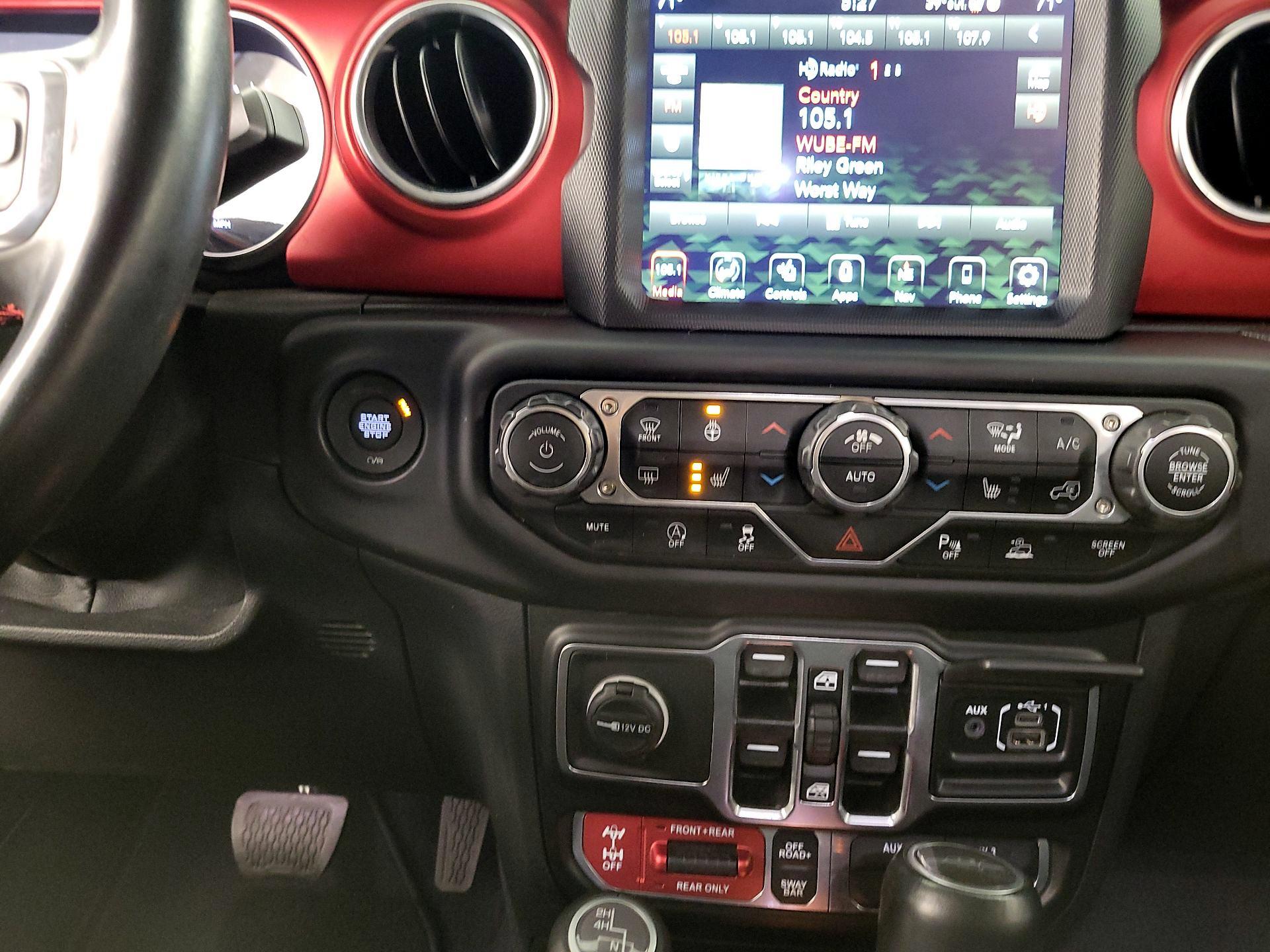 Thumbnail: 2021 Jeep Gladiator - 17