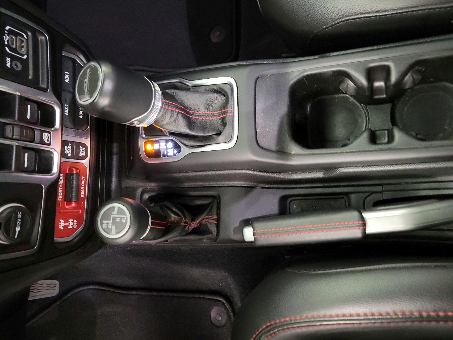 Thumbnail: 2021 Jeep Gladiator - 18