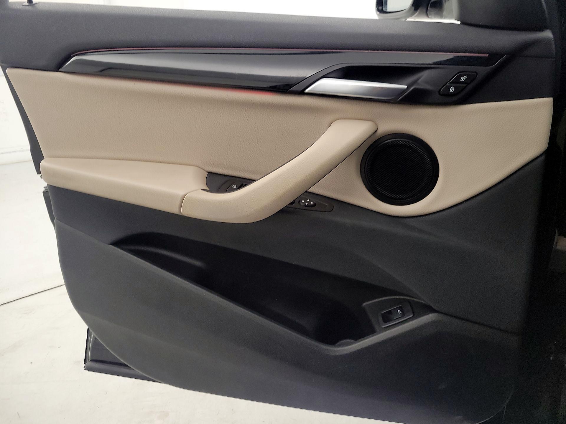 Thumbnail: 2021 BMW X2 - 12