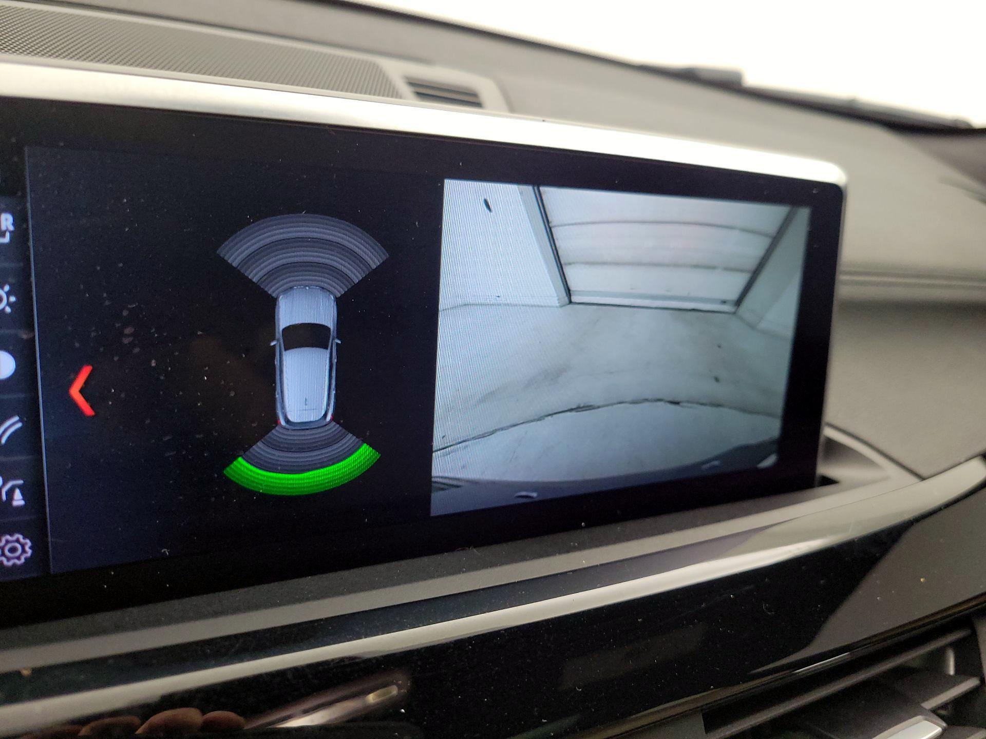 Thumbnail: 2021 BMW X2 - 15