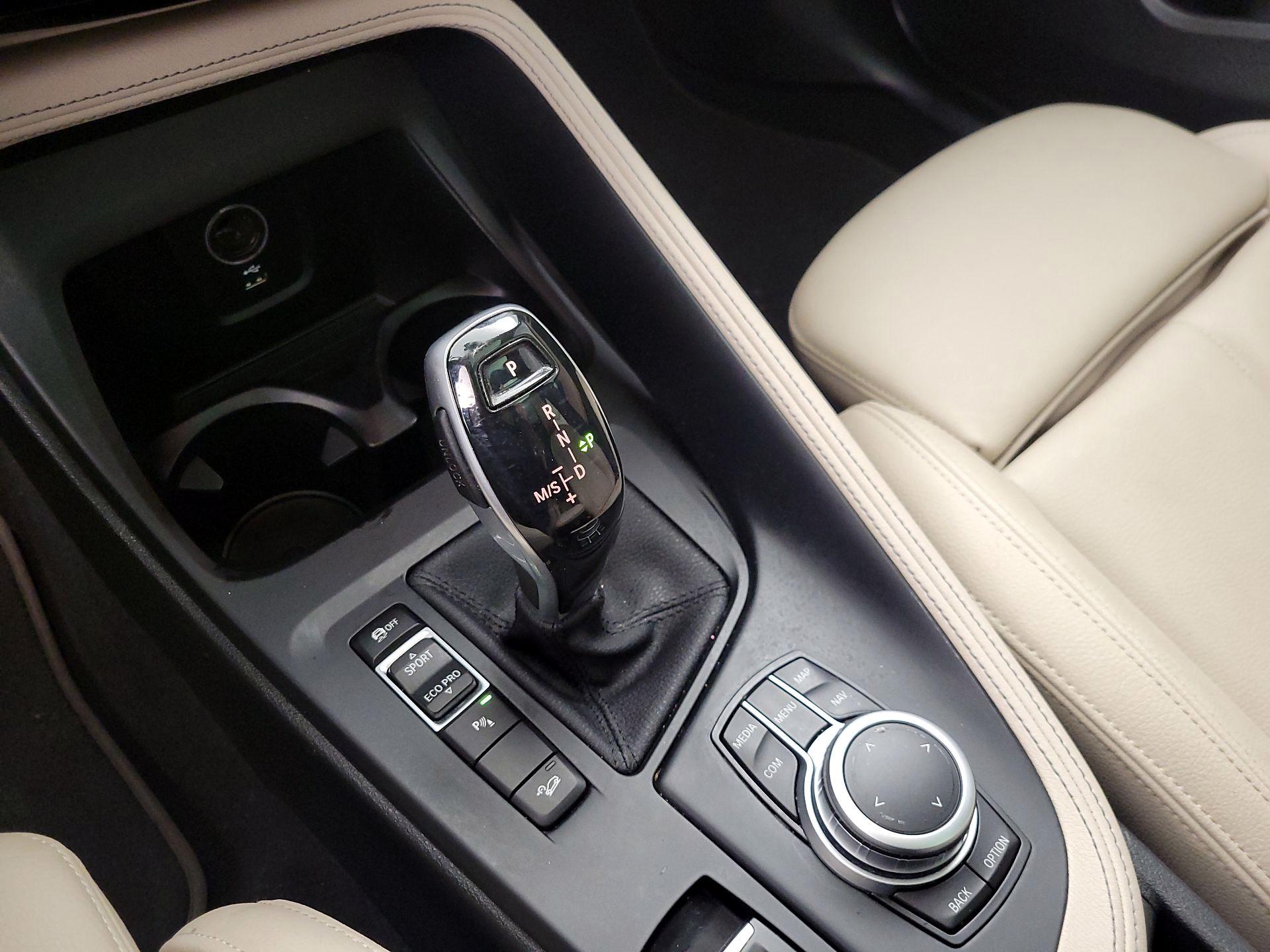 Thumbnail: 2021 BMW X2 - 18