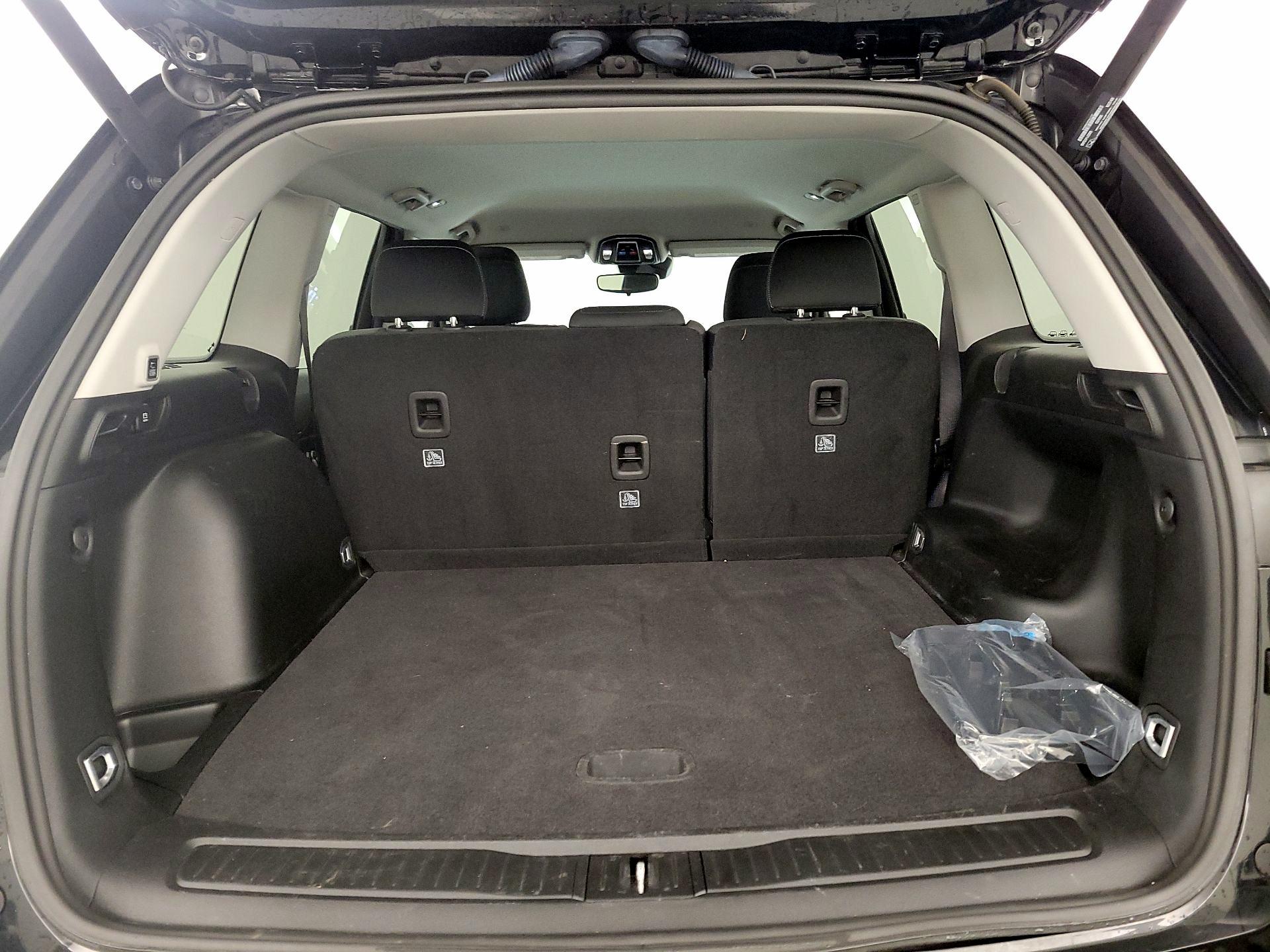 Thumbnail: 2023 Jeep Grand Cherokee - 20