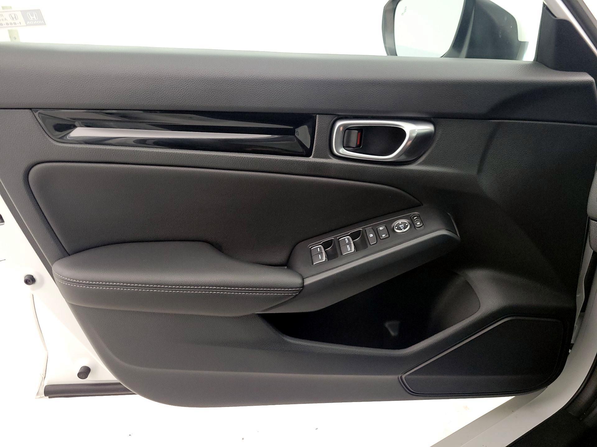 Thumbnail: 2023 Honda Civic - 12