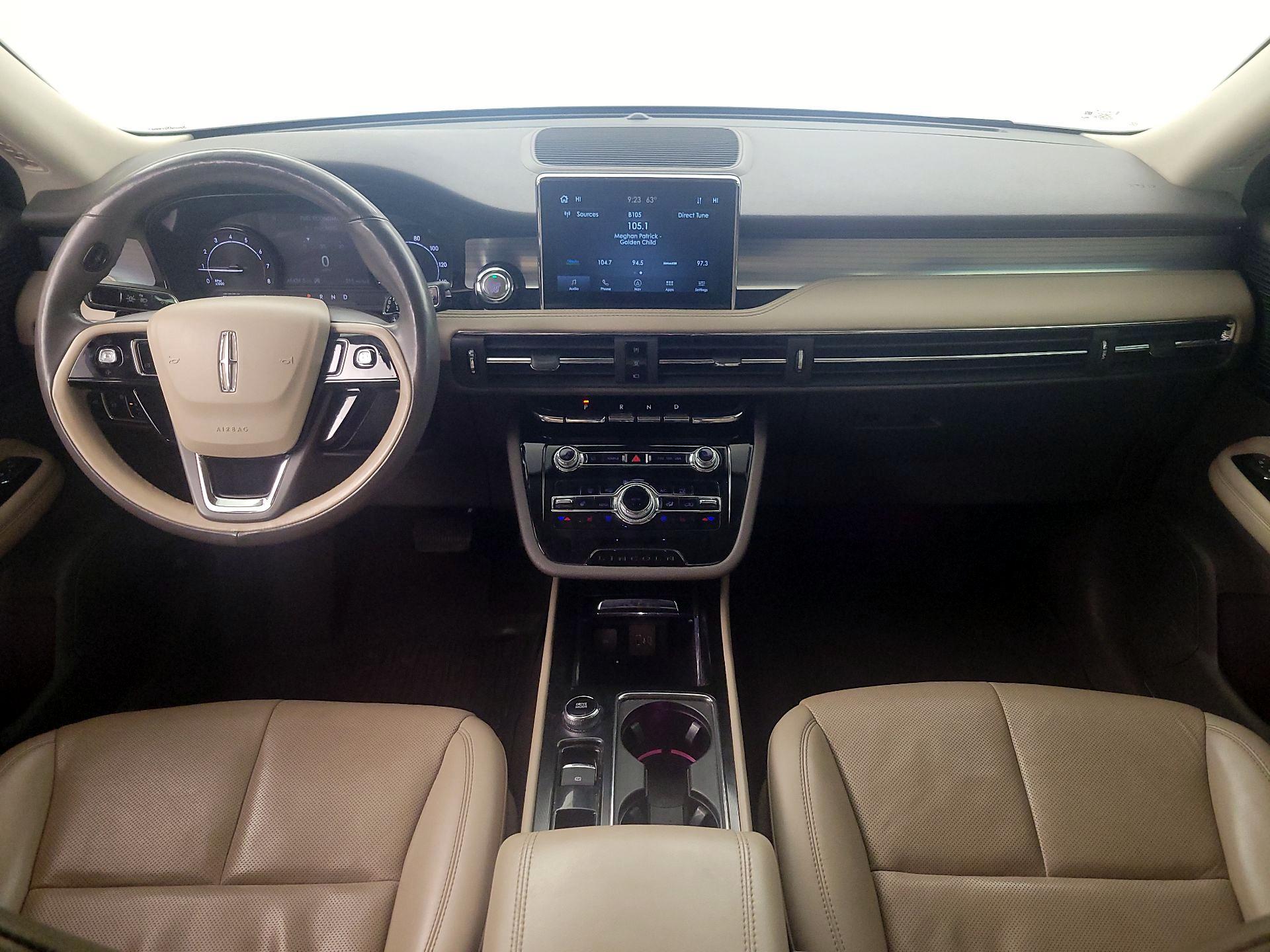 Thumbnail: 2022 Lincoln Corsair - 9