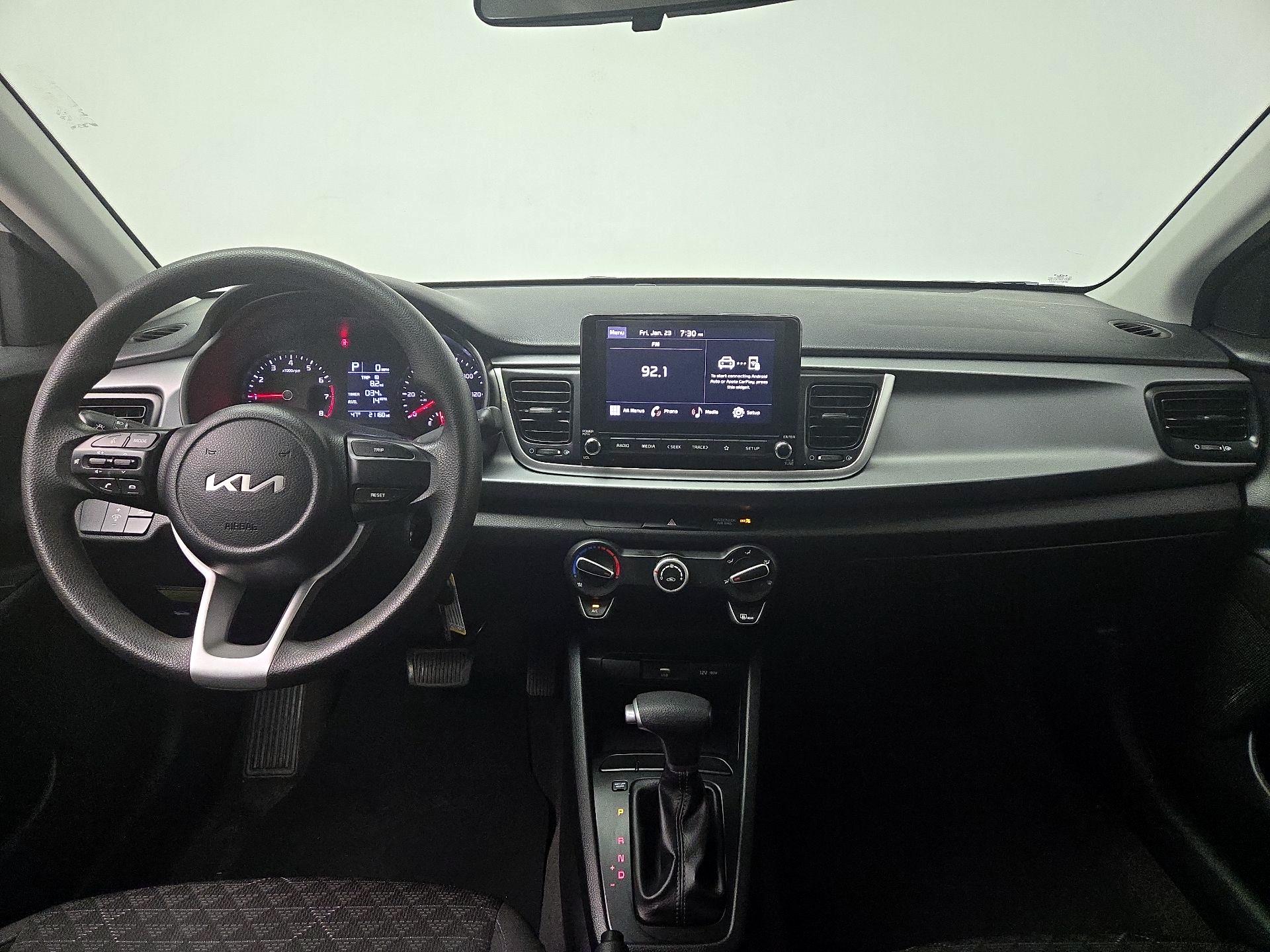 Thumbnail: 2023 Kia Rio - 9