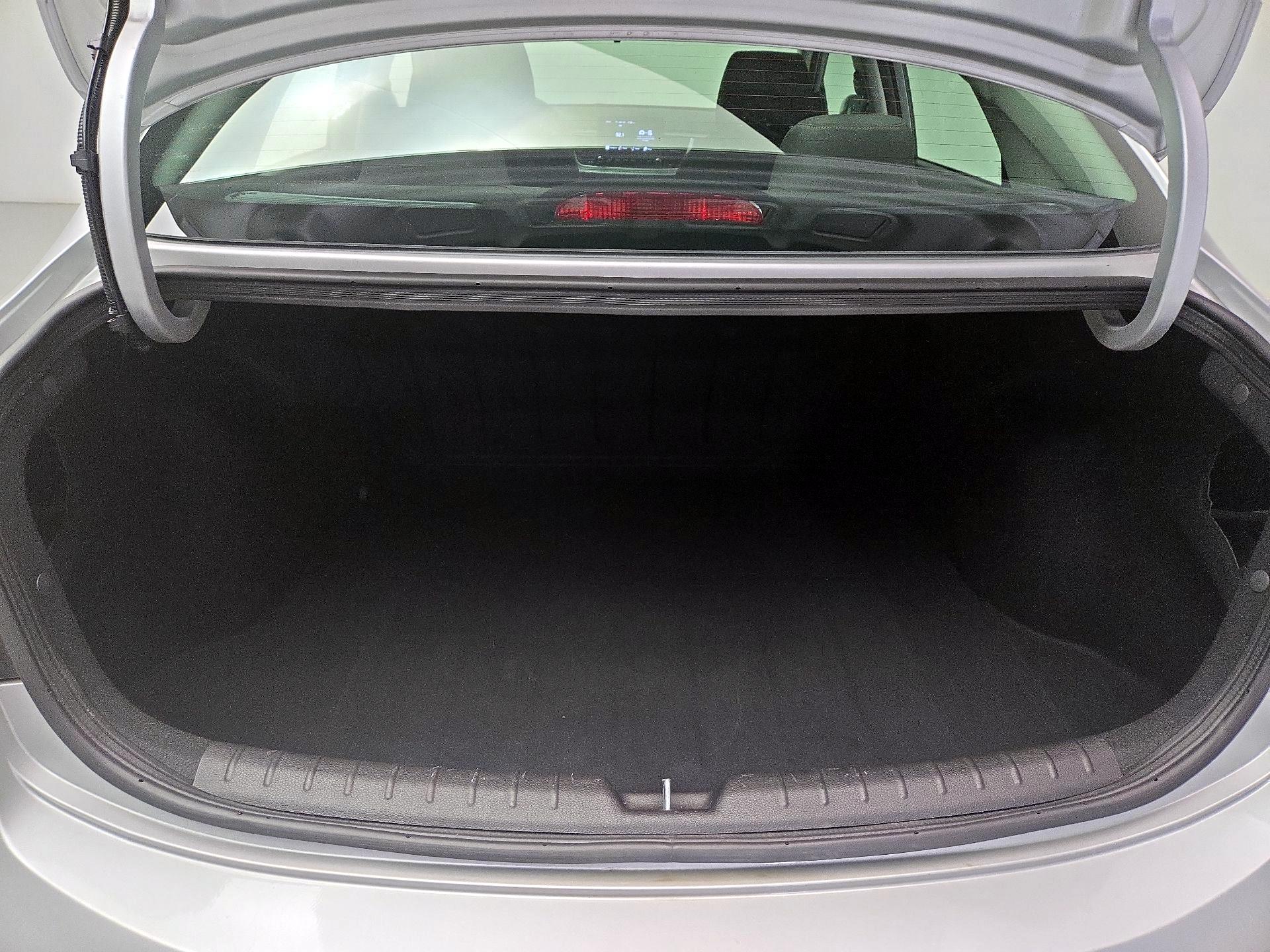 Thumbnail: 2023 Kia Rio - 20