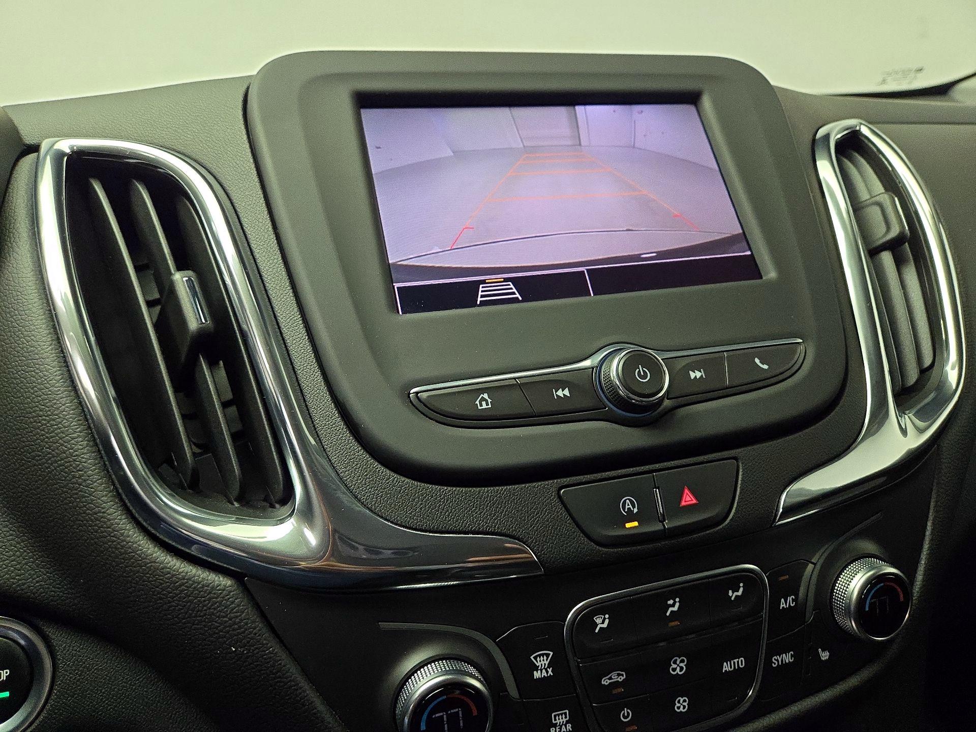 Thumbnail: 2022 Chevrolet Equinox - 14