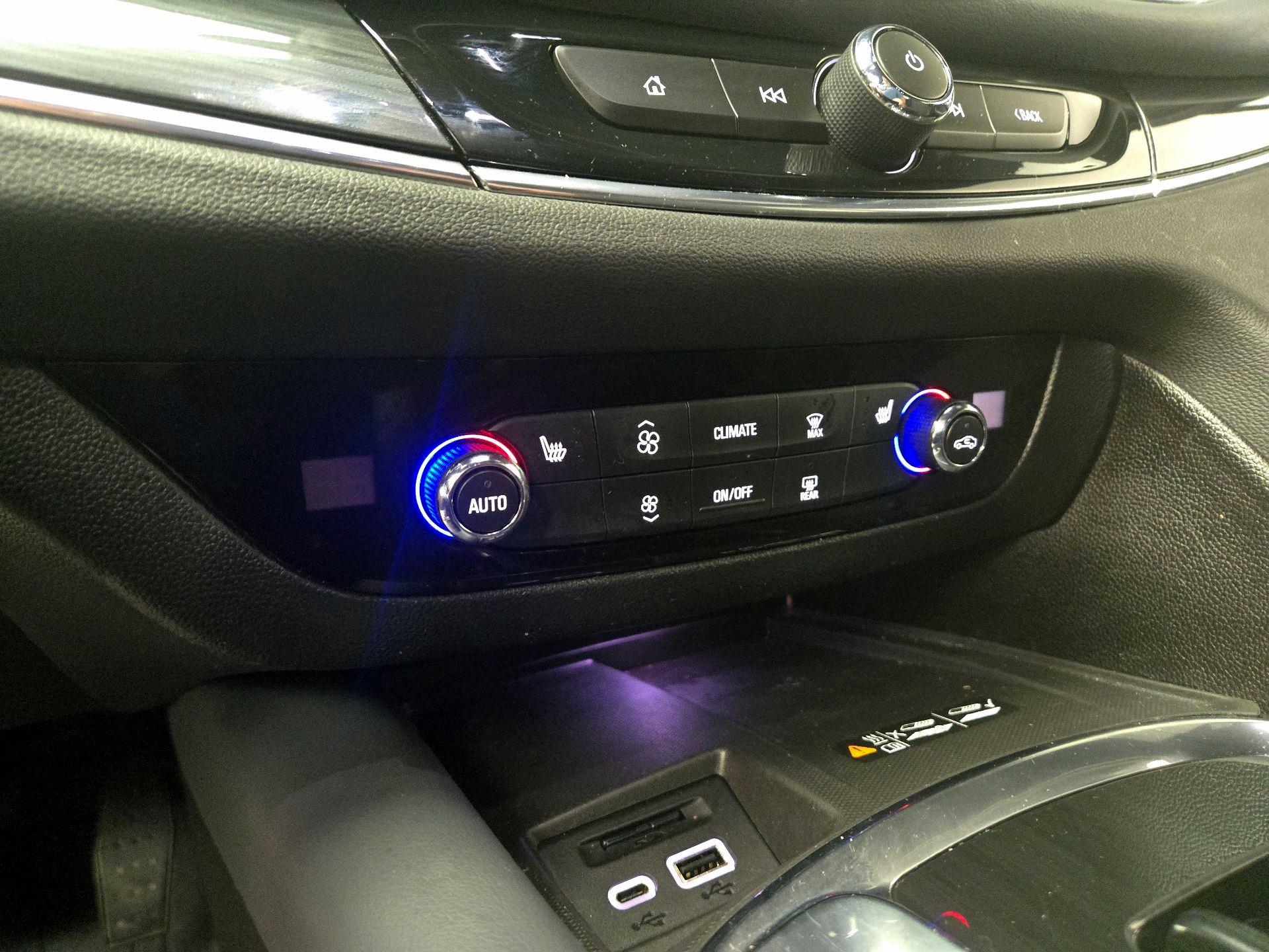 Thumbnail: 2023 Buick Enclave - 17