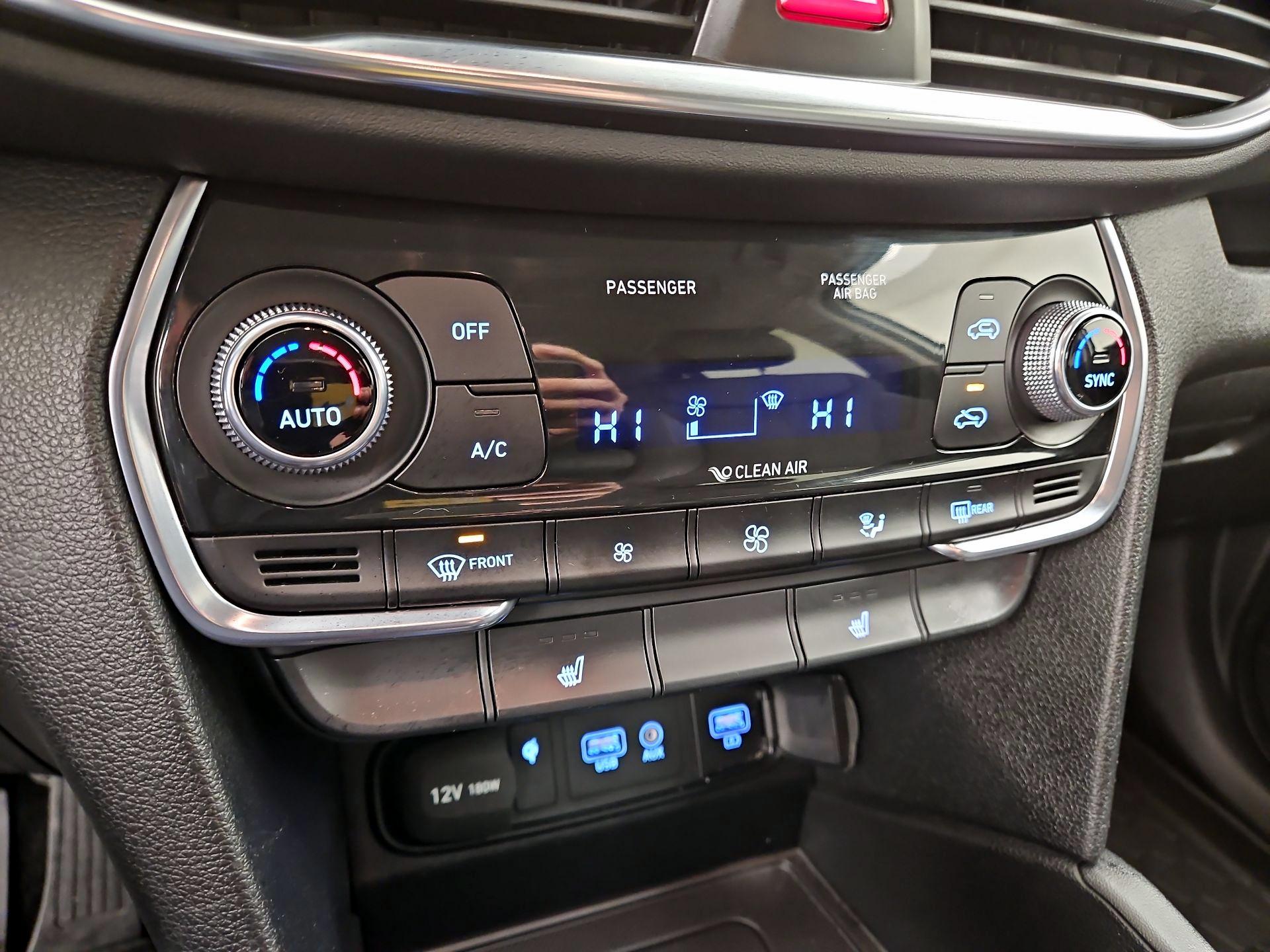 Thumbnail: 2020 Hyundai Santa Fe - 16