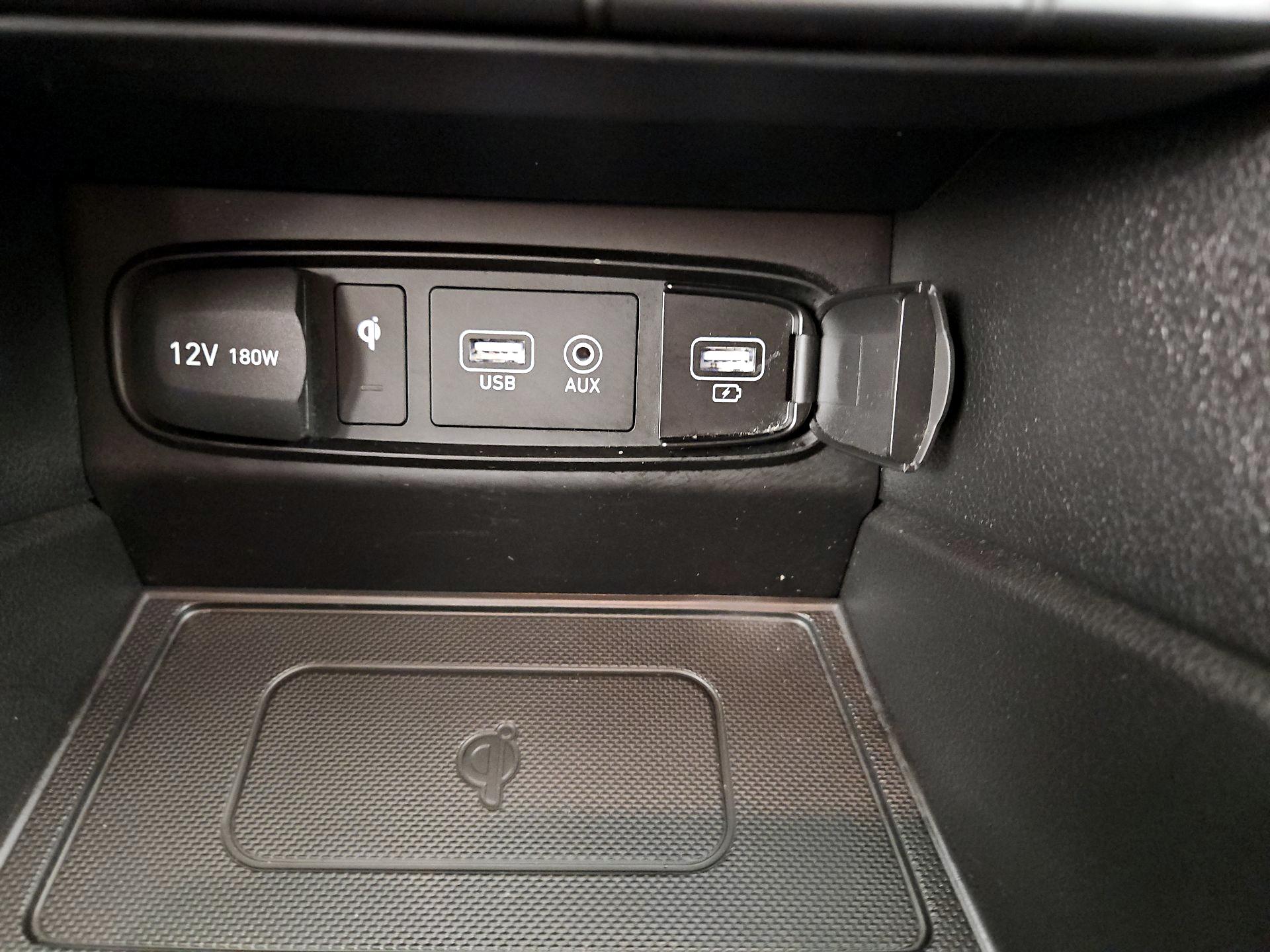 Thumbnail: 2020 Hyundai Santa Fe - 18