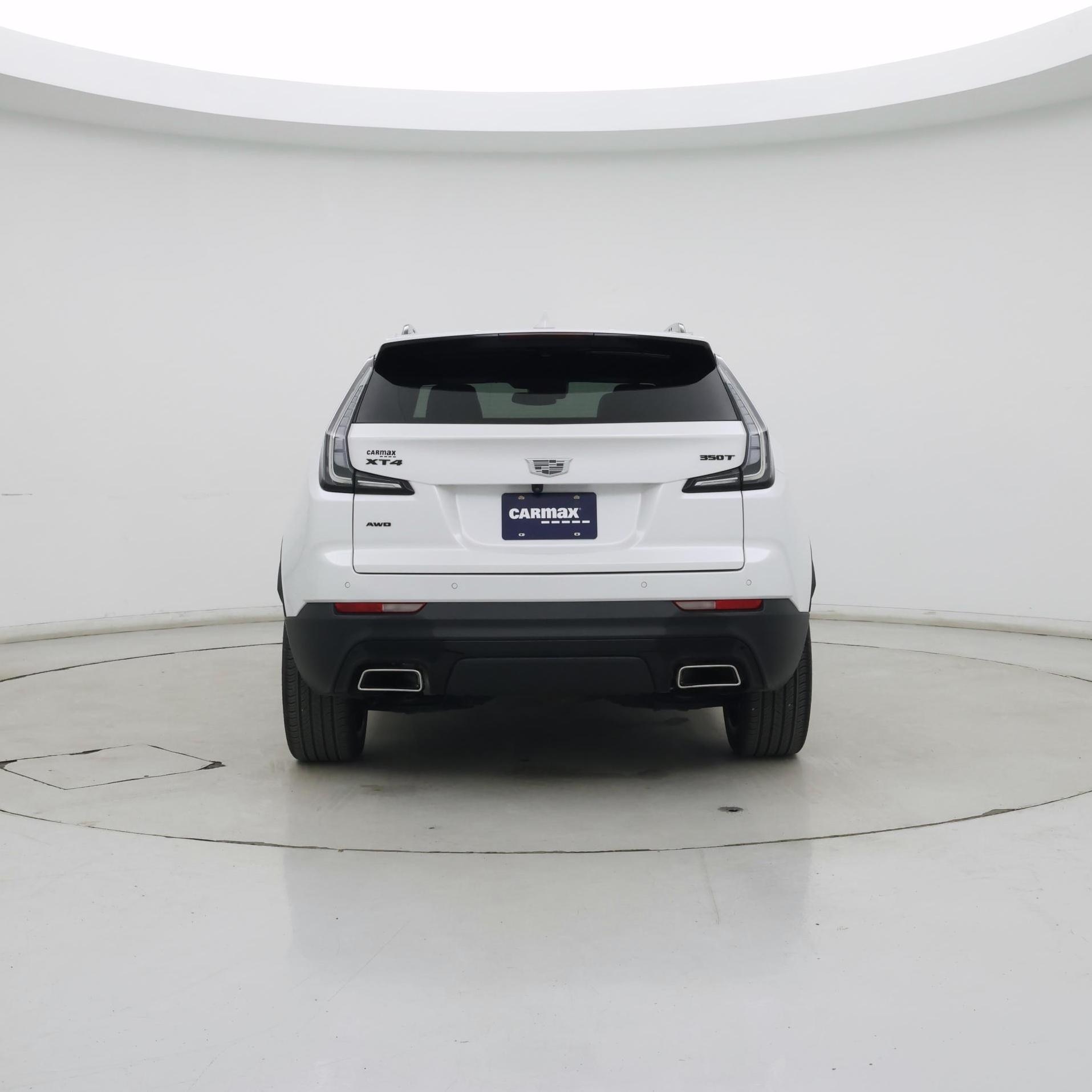 Thumbnail: 2023 Cadillac XT4 - 8