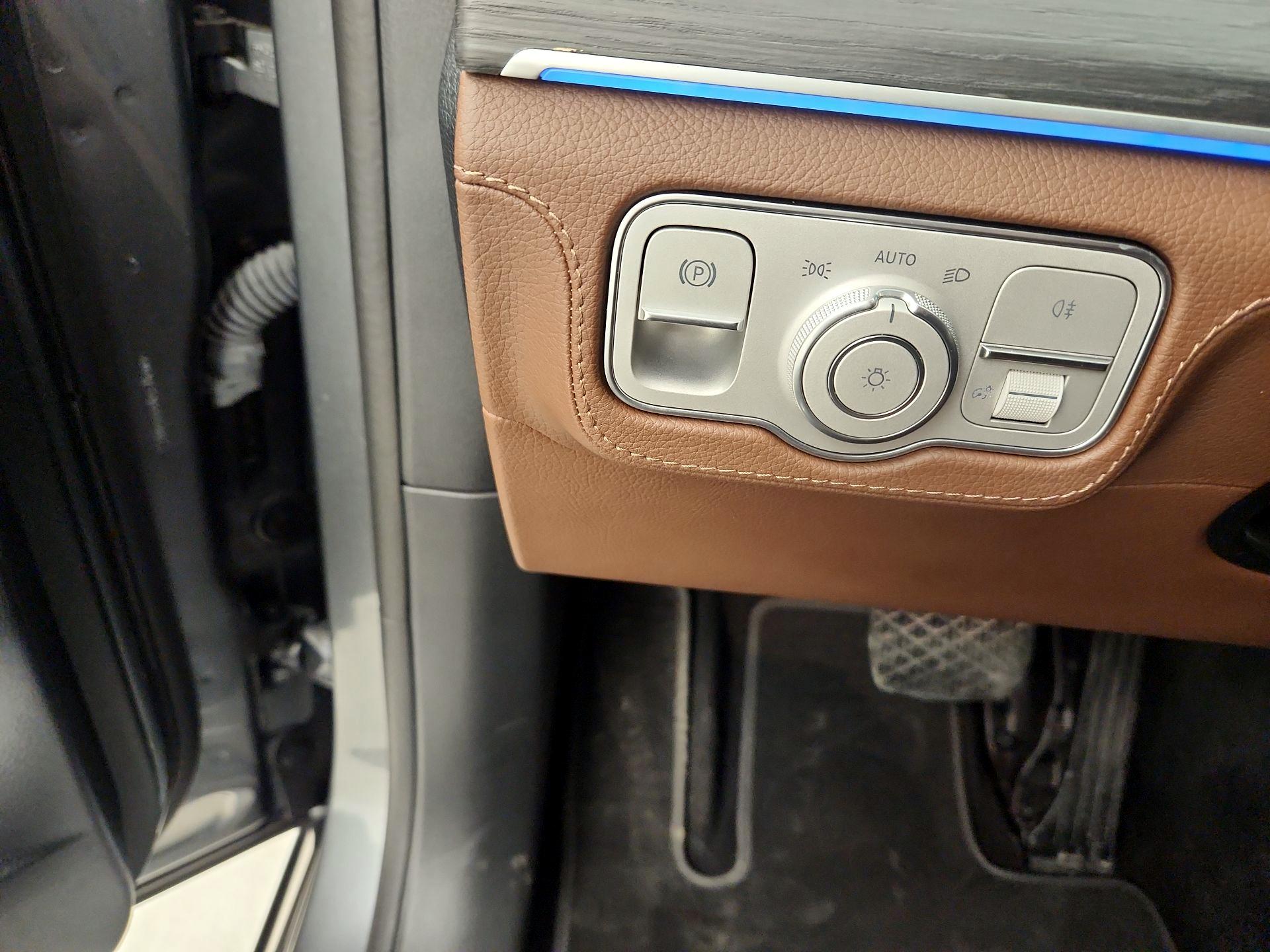 Thumbnail: 2024 Mercedes-Benz GLE - 13