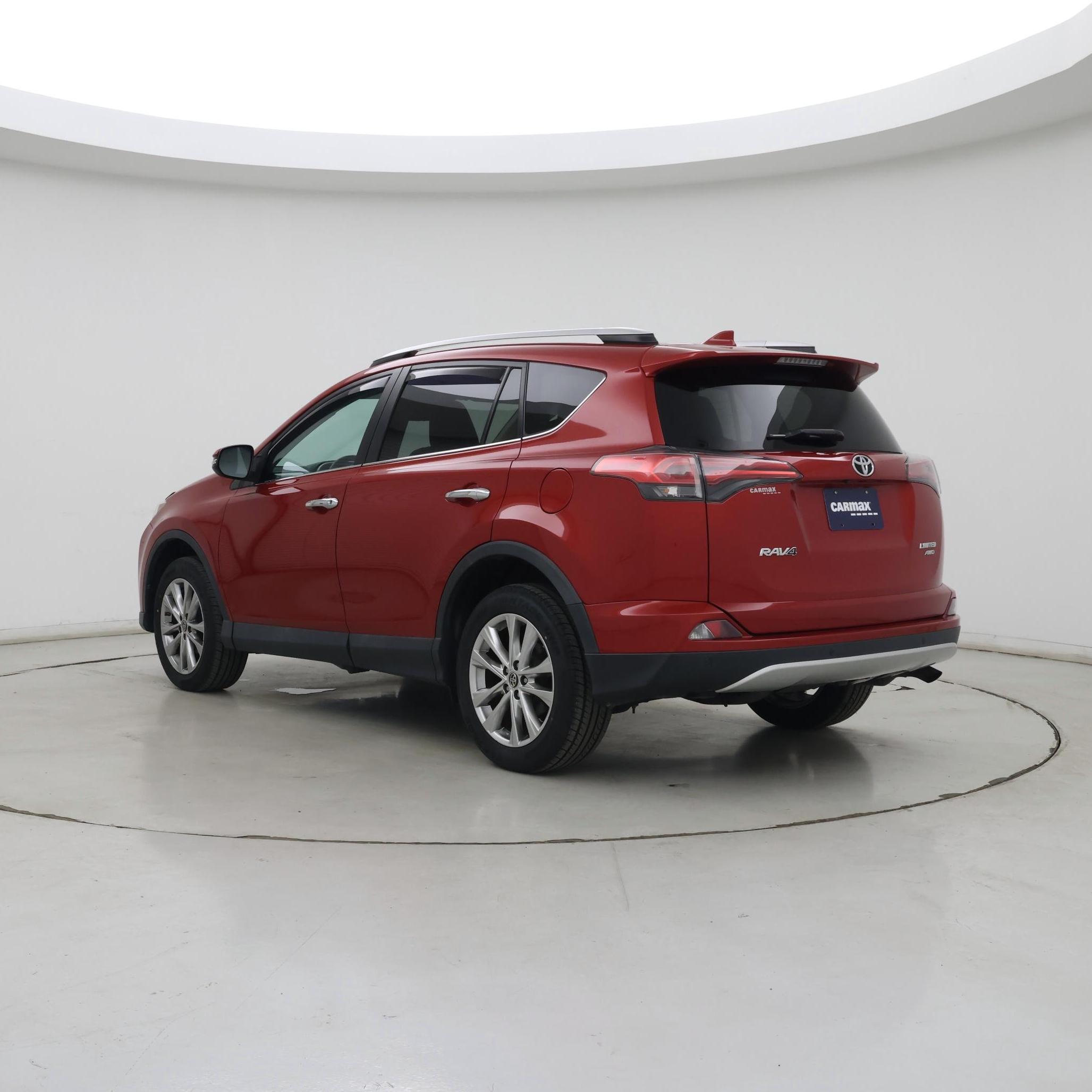 Thumbnail: 2016 Toyota RAV4 - 2