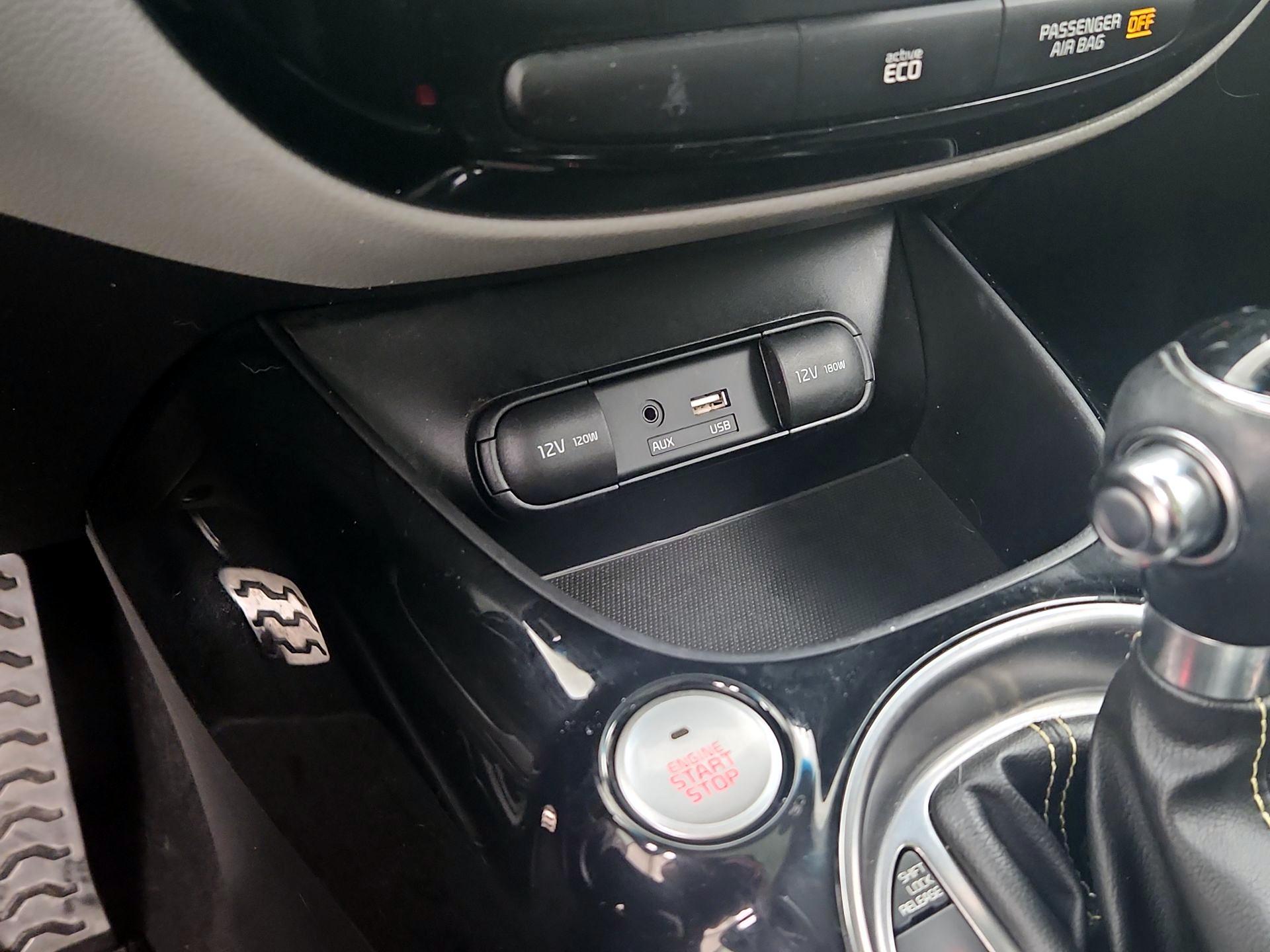 Thumbnail: 2016 Kia Soul - 19