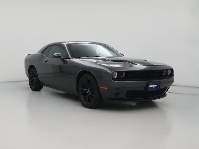 2018 Dodge Challenger SXT -
                  Akron, OH