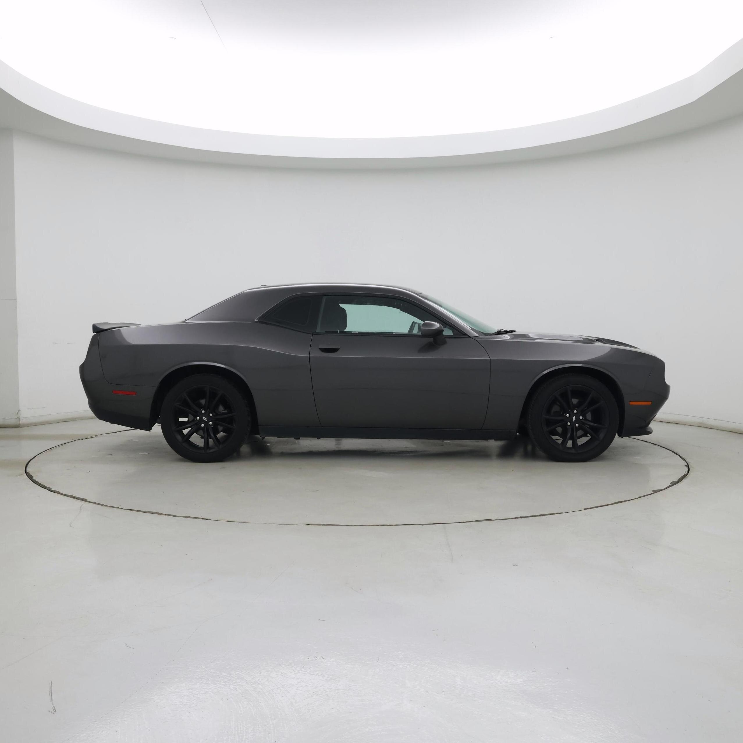 Thumbnail: 2018 Dodge Challenger - 7