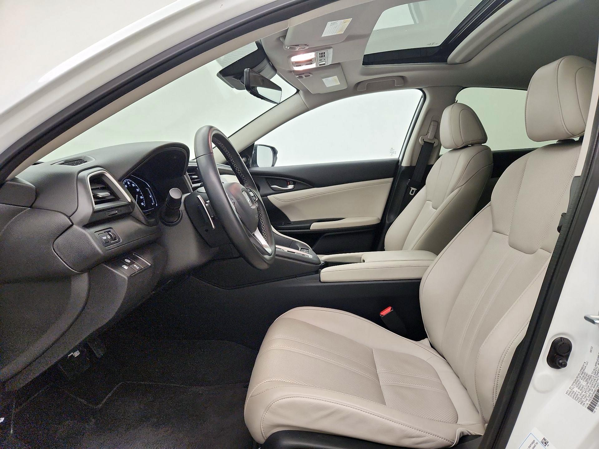 Thumbnail: 2022 Honda Insight - 11