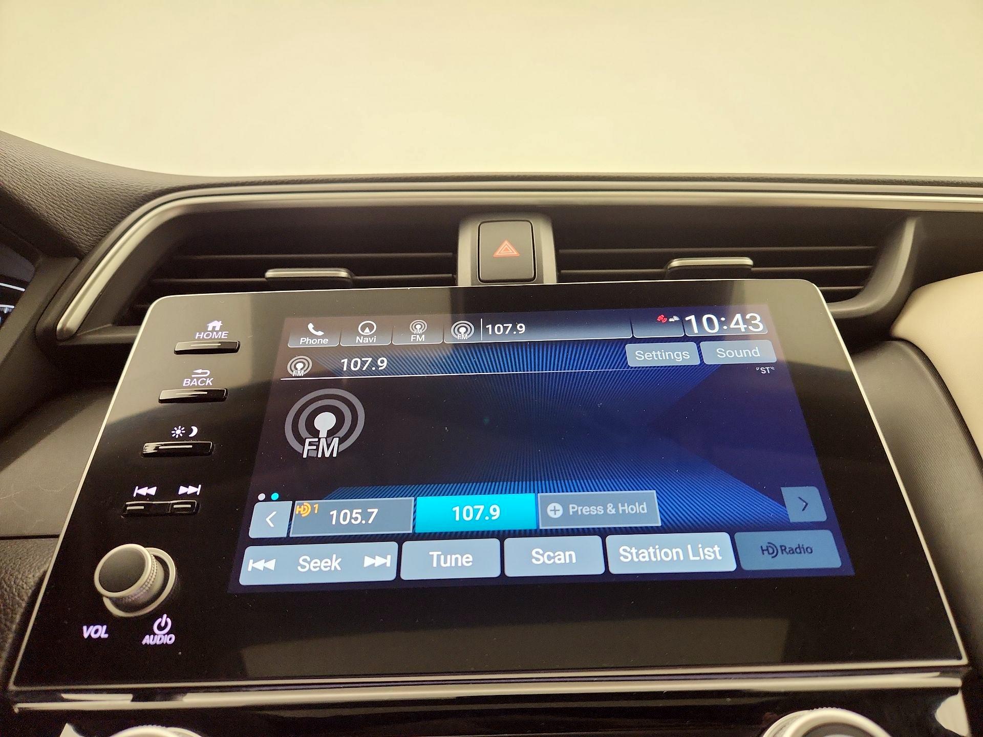 Thumbnail: 2022 Honda Insight - 16