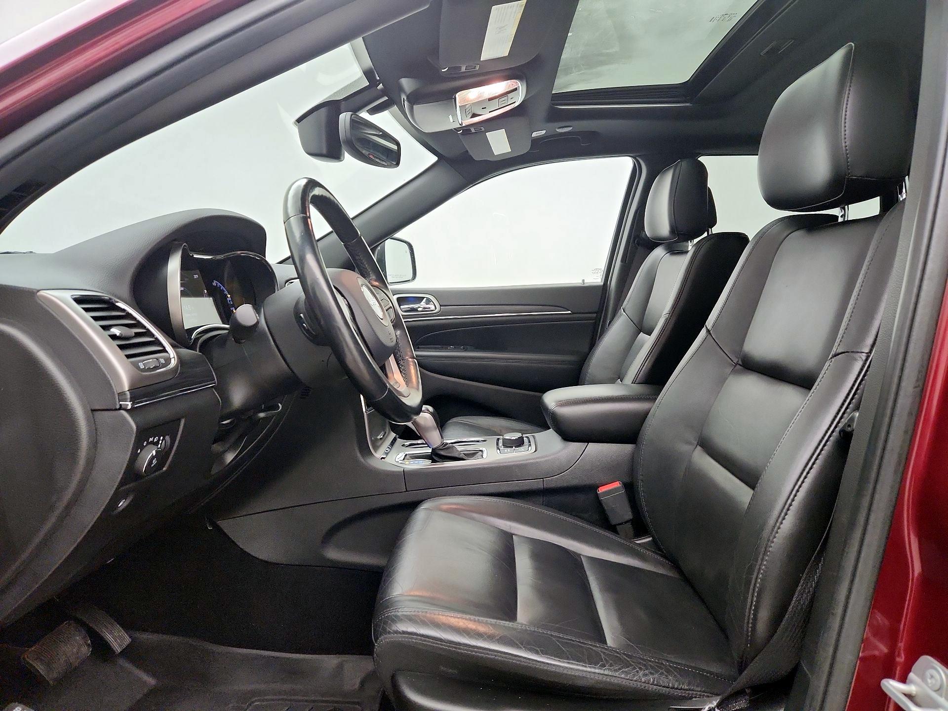 Thumbnail: 2020 Jeep Grand Cherokee - 11