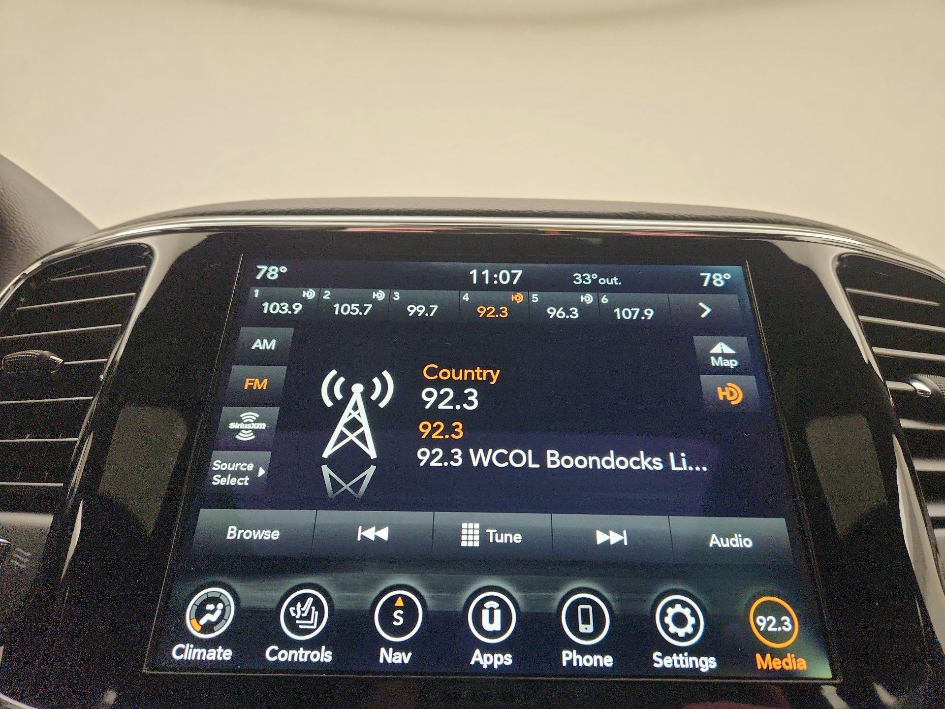 Thumbnail: 2020 Jeep Grand Cherokee - 16