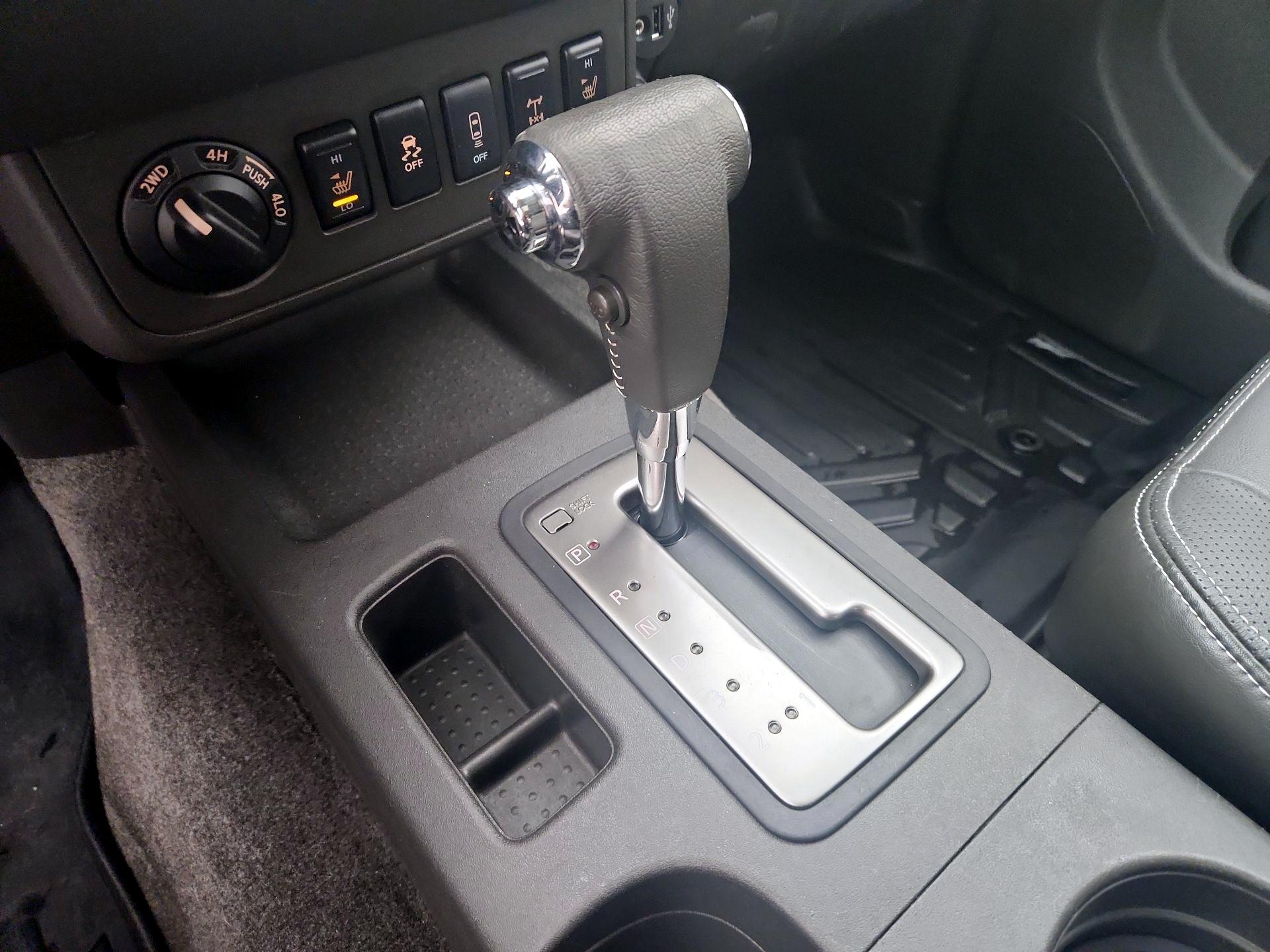 Thumbnail: 2017 Nissan Frontier - 18