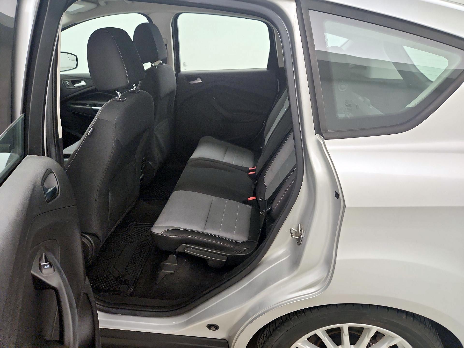 Thumbnail: 2015 Ford C-Max - 18