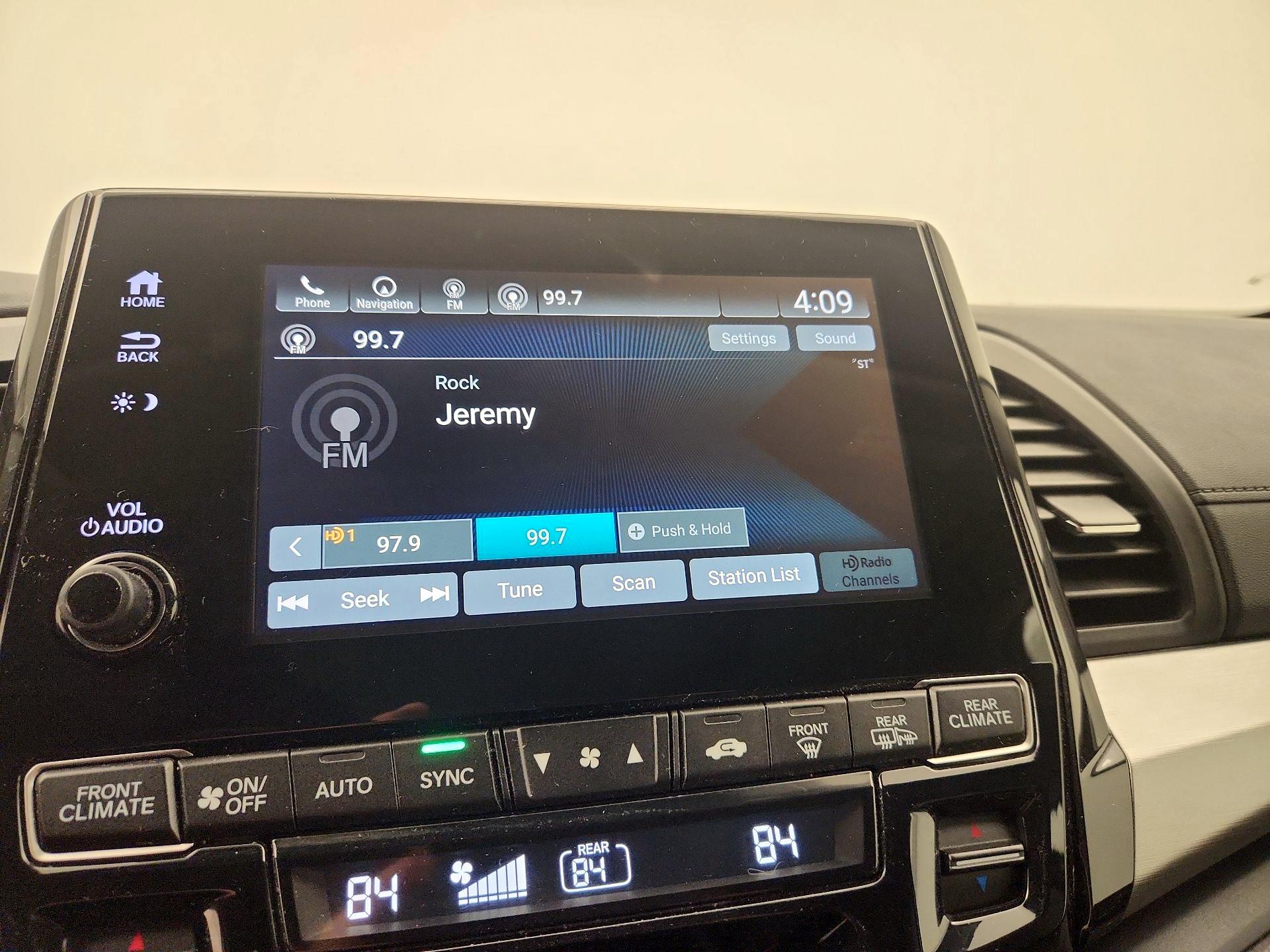 Thumbnail: 2019 Honda Odyssey - 16