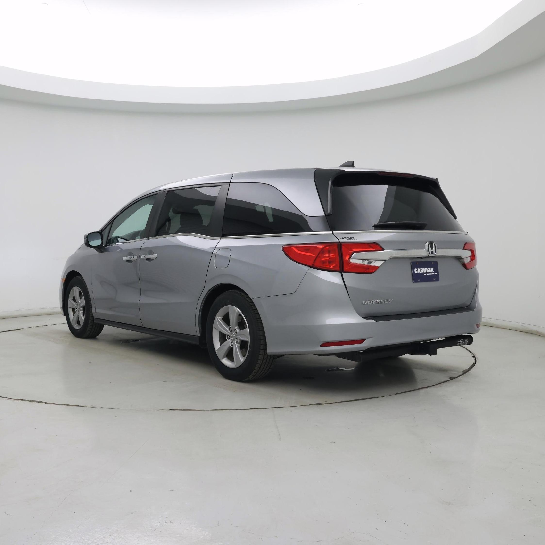 Thumbnail: 2019 Honda Odyssey - 2