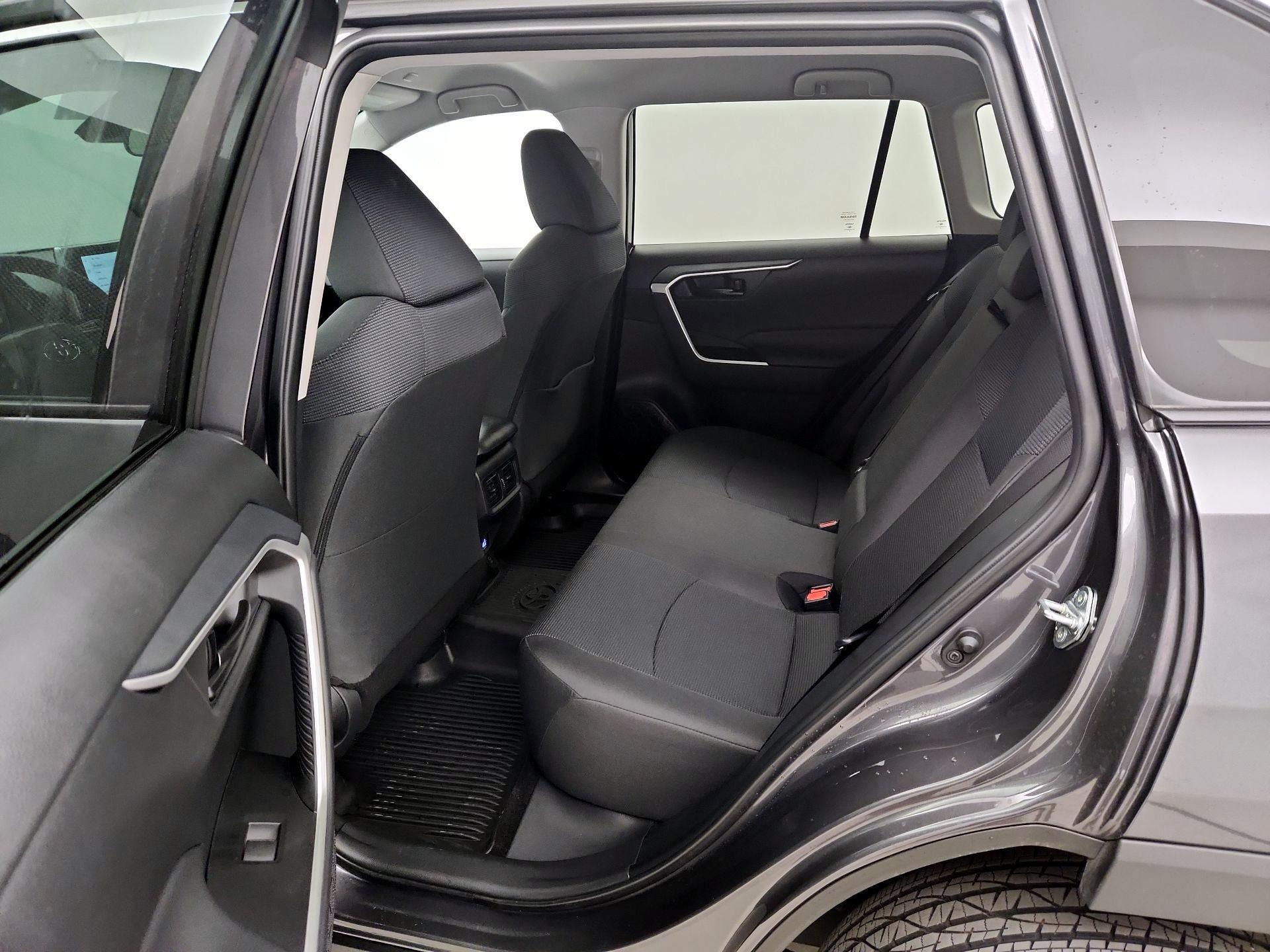 Thumbnail: 2024 Toyota RAV4 - 19