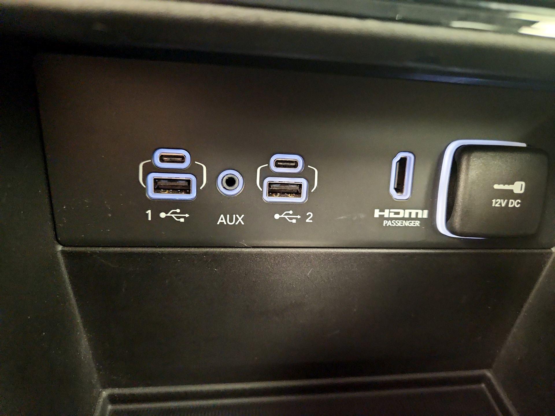 Thumbnail: 2023 Jeep Grand Cherokee - 19