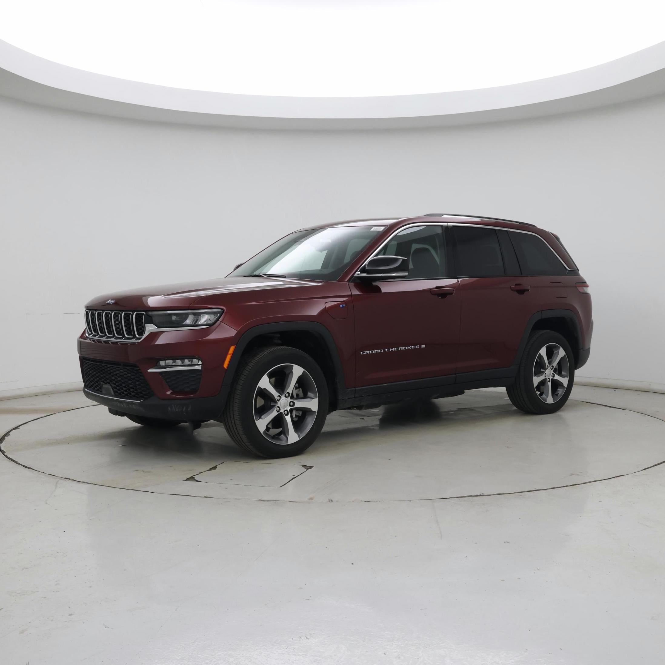Thumbnail: 2023 Jeep Grand Cherokee - 7