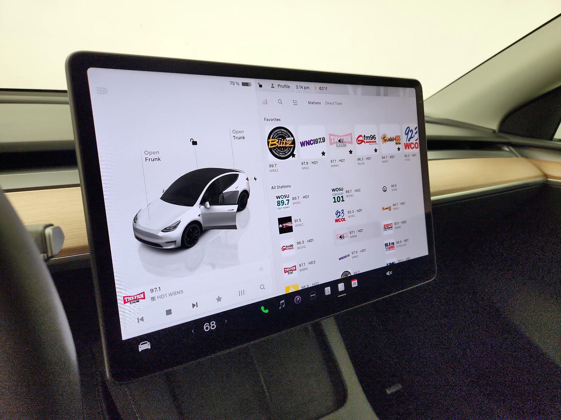 Thumbnail: 2023 Tesla Model Y - 15