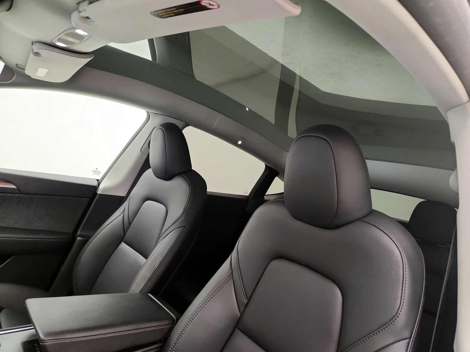 Thumbnail: 2023 Tesla Model Y - 18