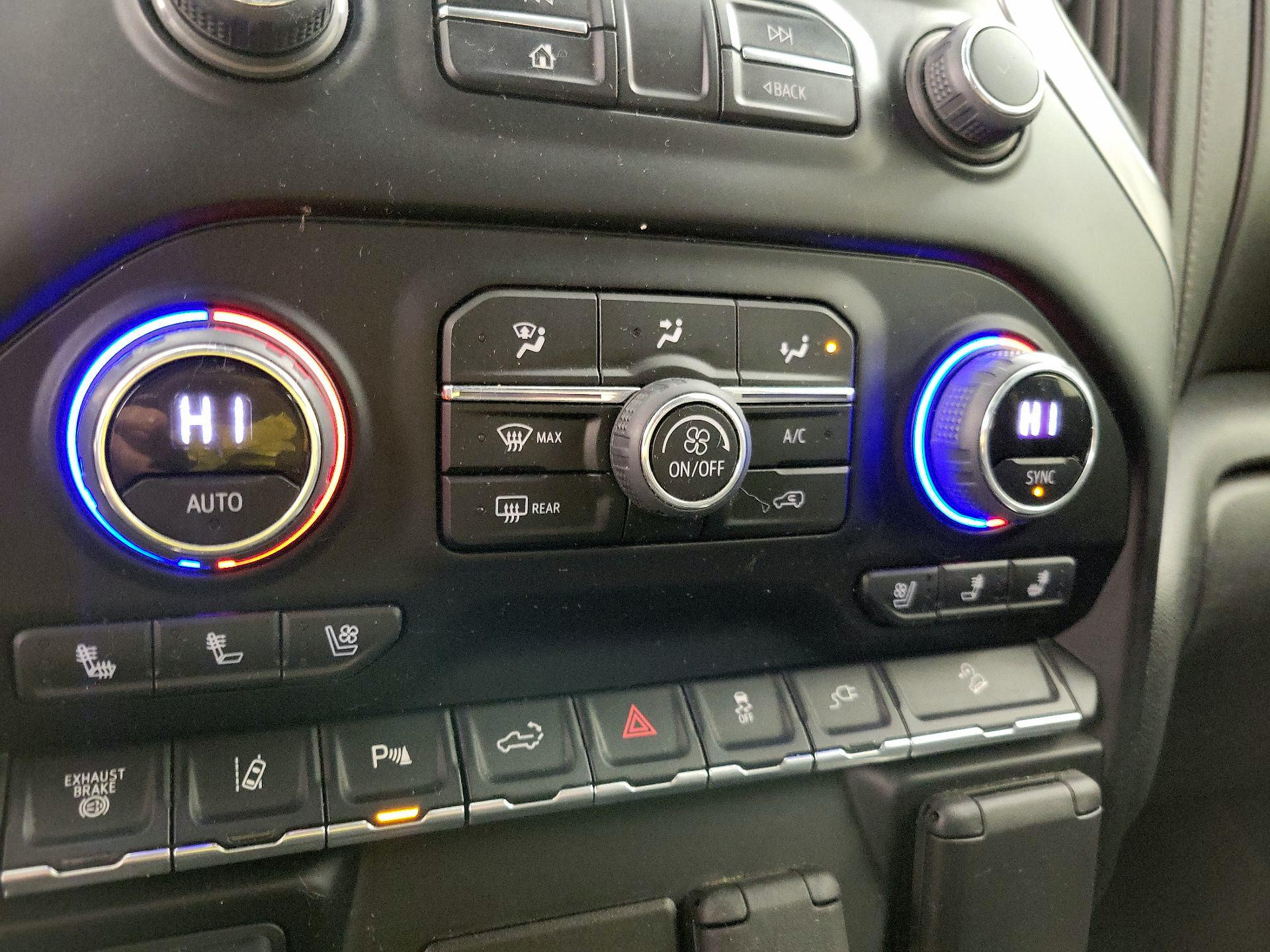 Thumbnail: 2022 Chevrolet Silverado 2500 - 17