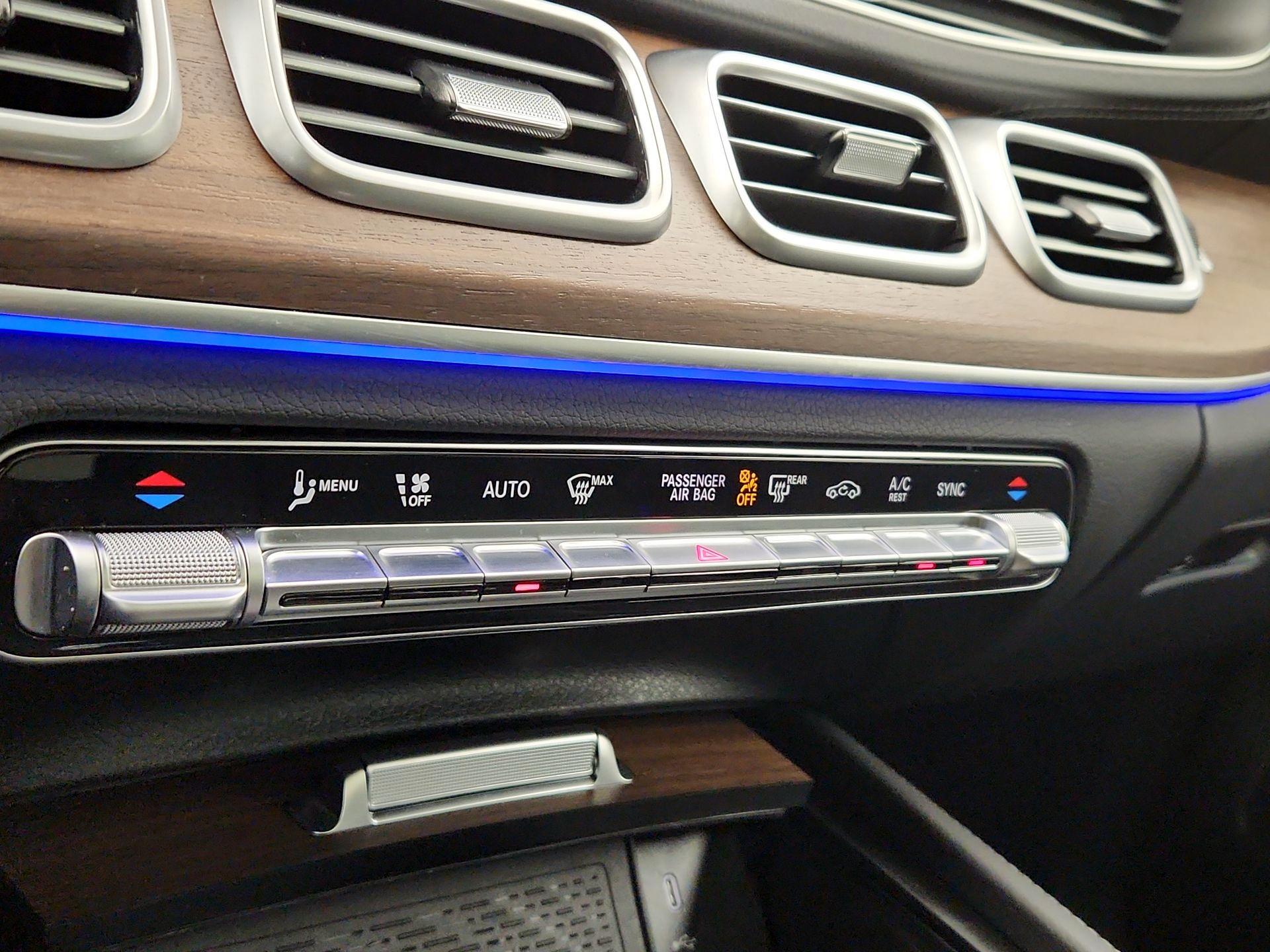 Thumbnail: 2025 Mercedes-Benz GLE - 17