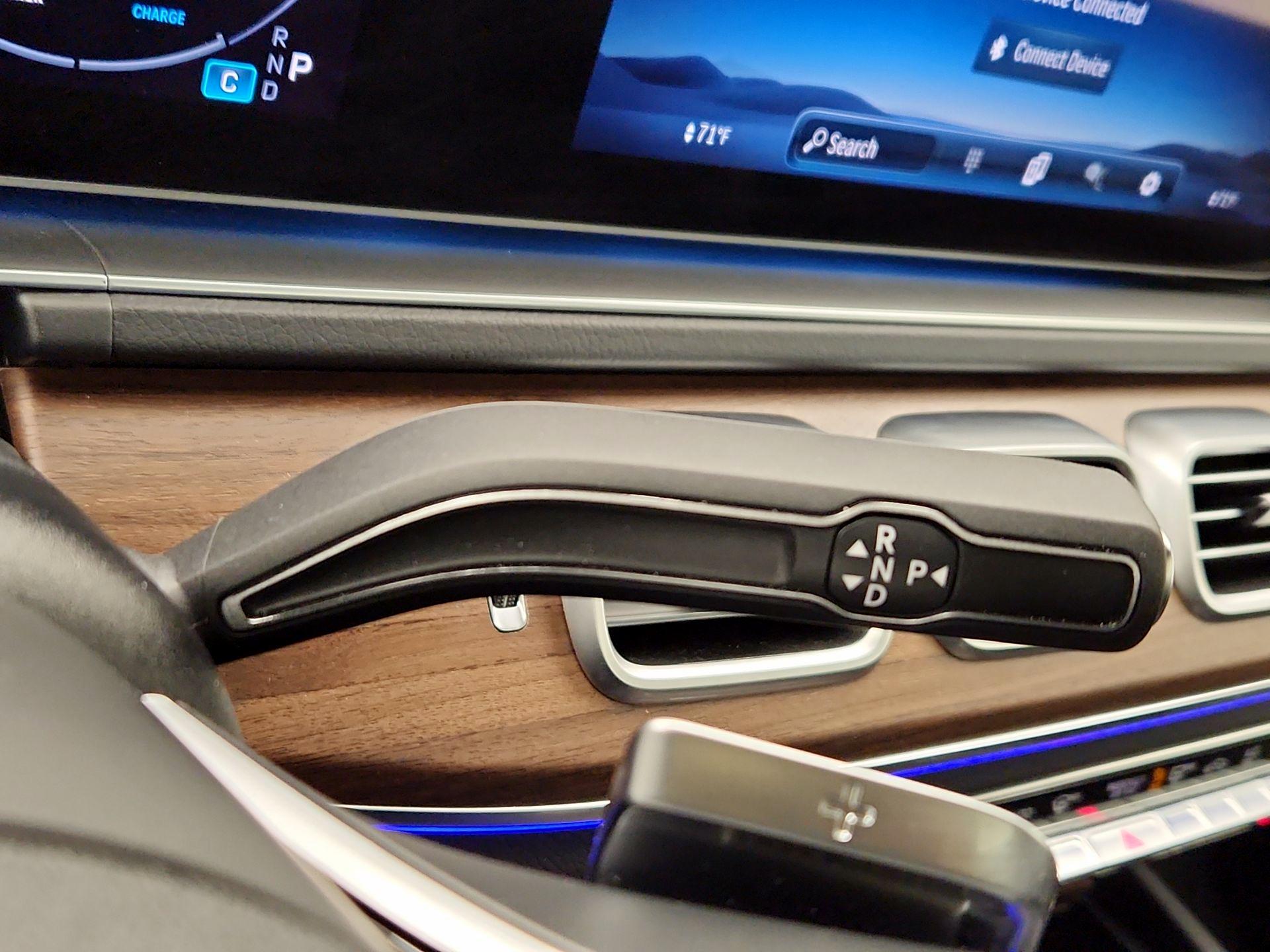 Thumbnail: 2025 Mercedes-Benz GLE - 18