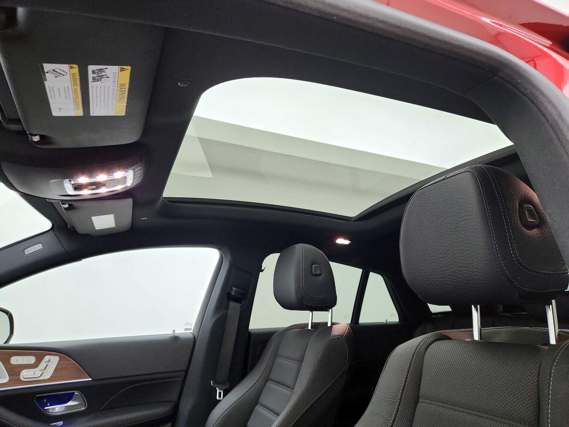 Thumbnail: 2025 Mercedes-Benz GLE - 20