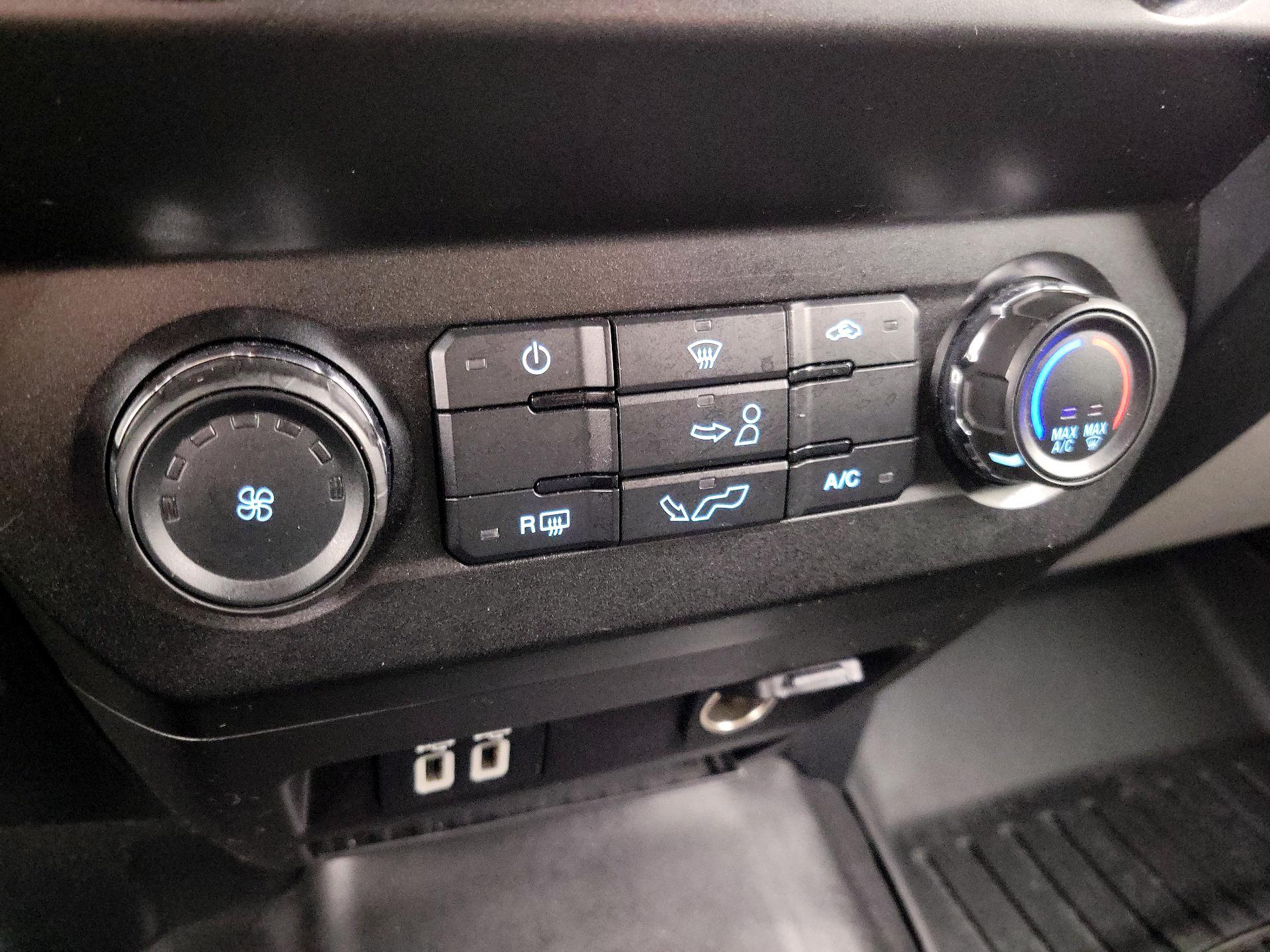 Thumbnail: 2019 Ford F-150 - 16